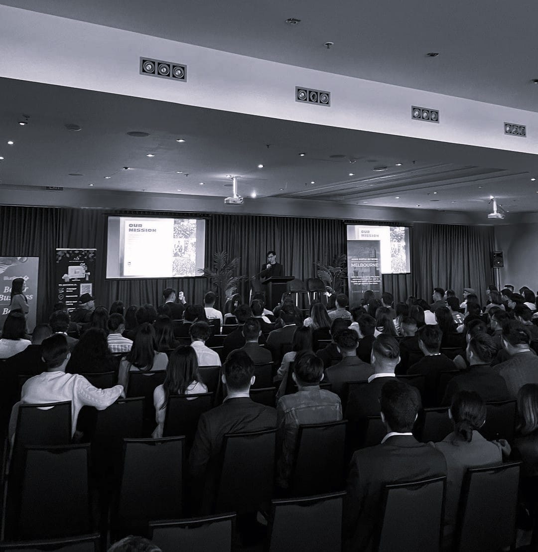 Waterfront Room + Bar 5