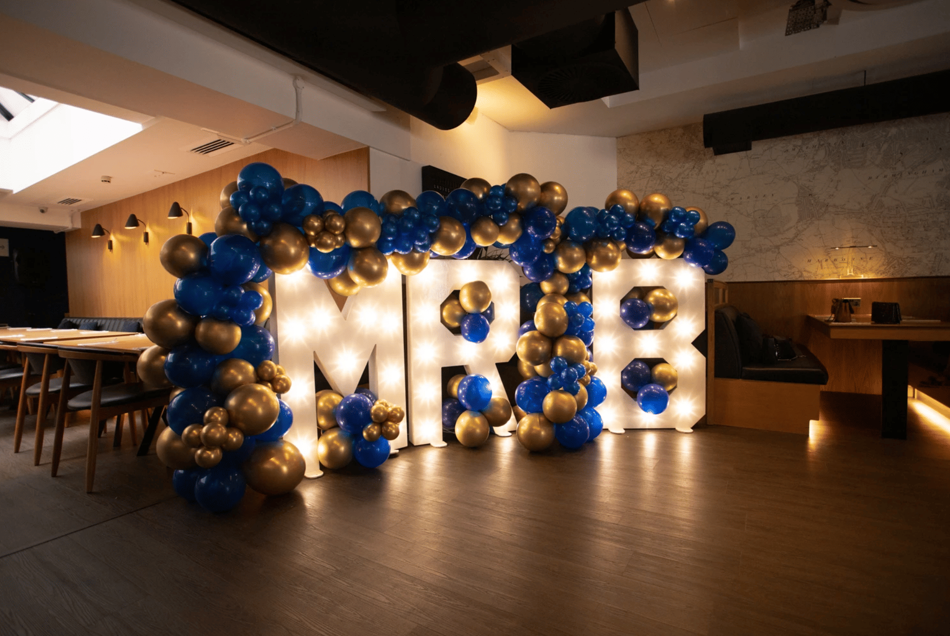 Jojo Lounge Bar & Restaurant 4