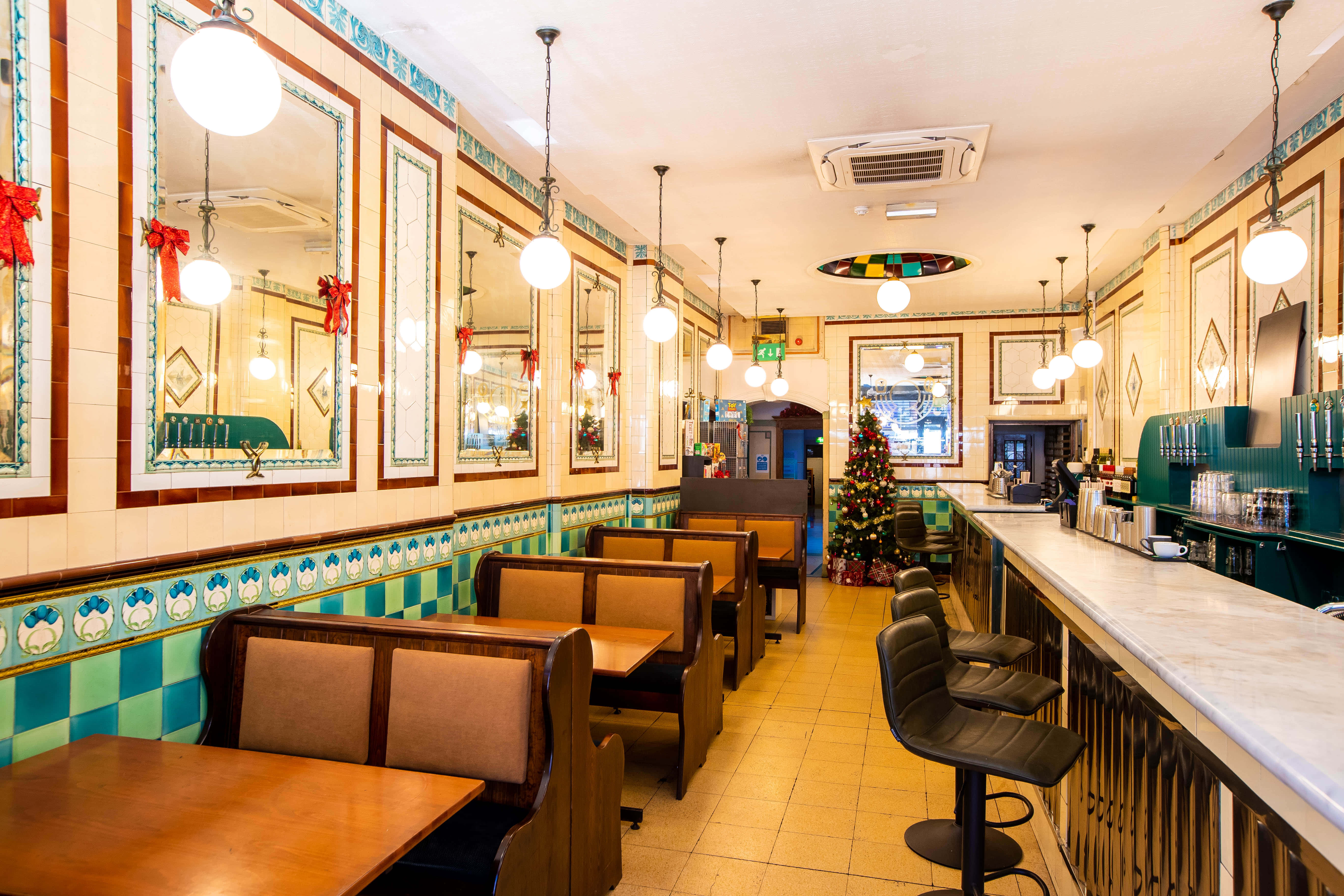 Exclusive Hire at Draughts Hackney 2