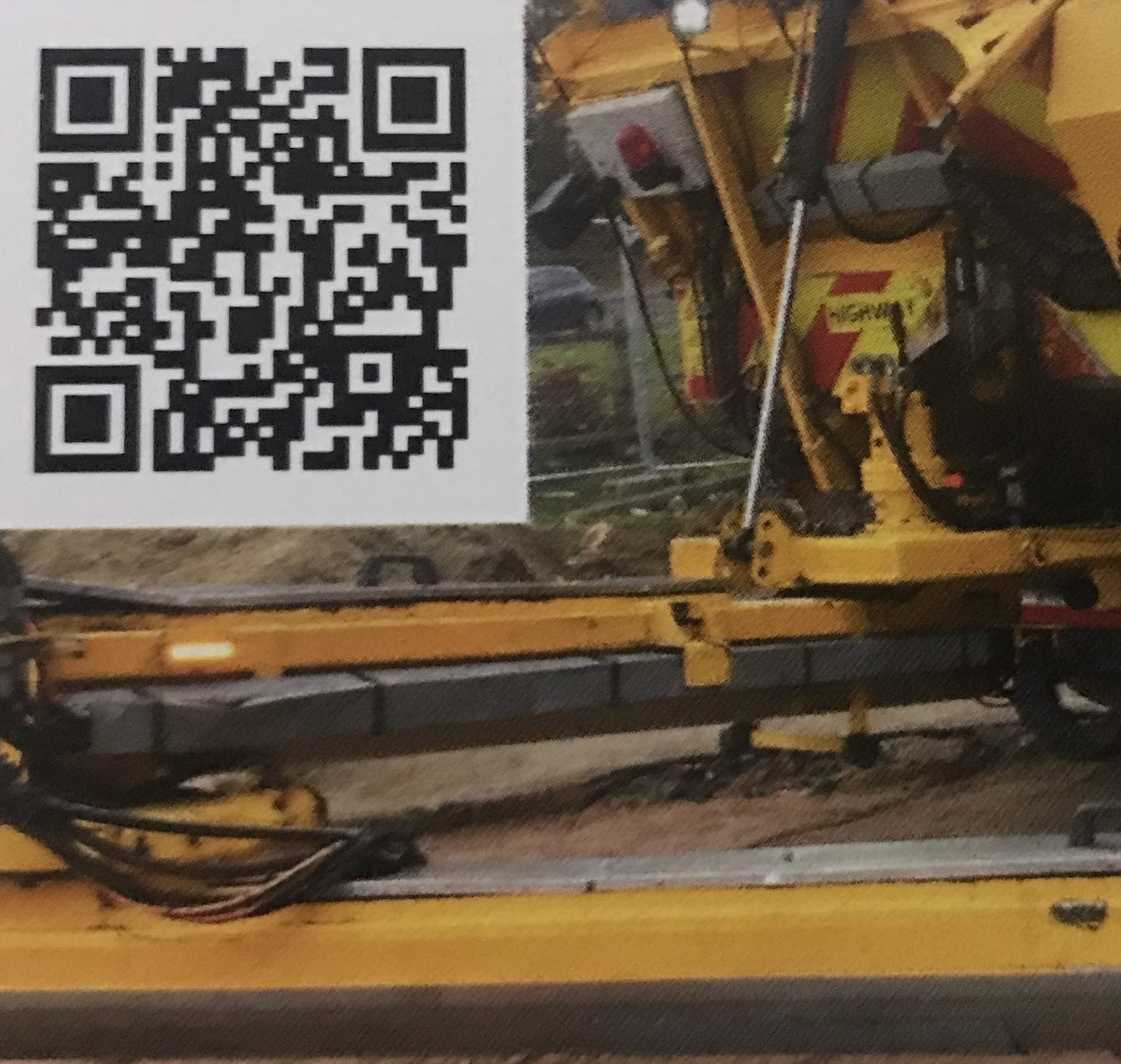 Indoor 365 m2 Area Existing open space showroom for resin floors/walls  1