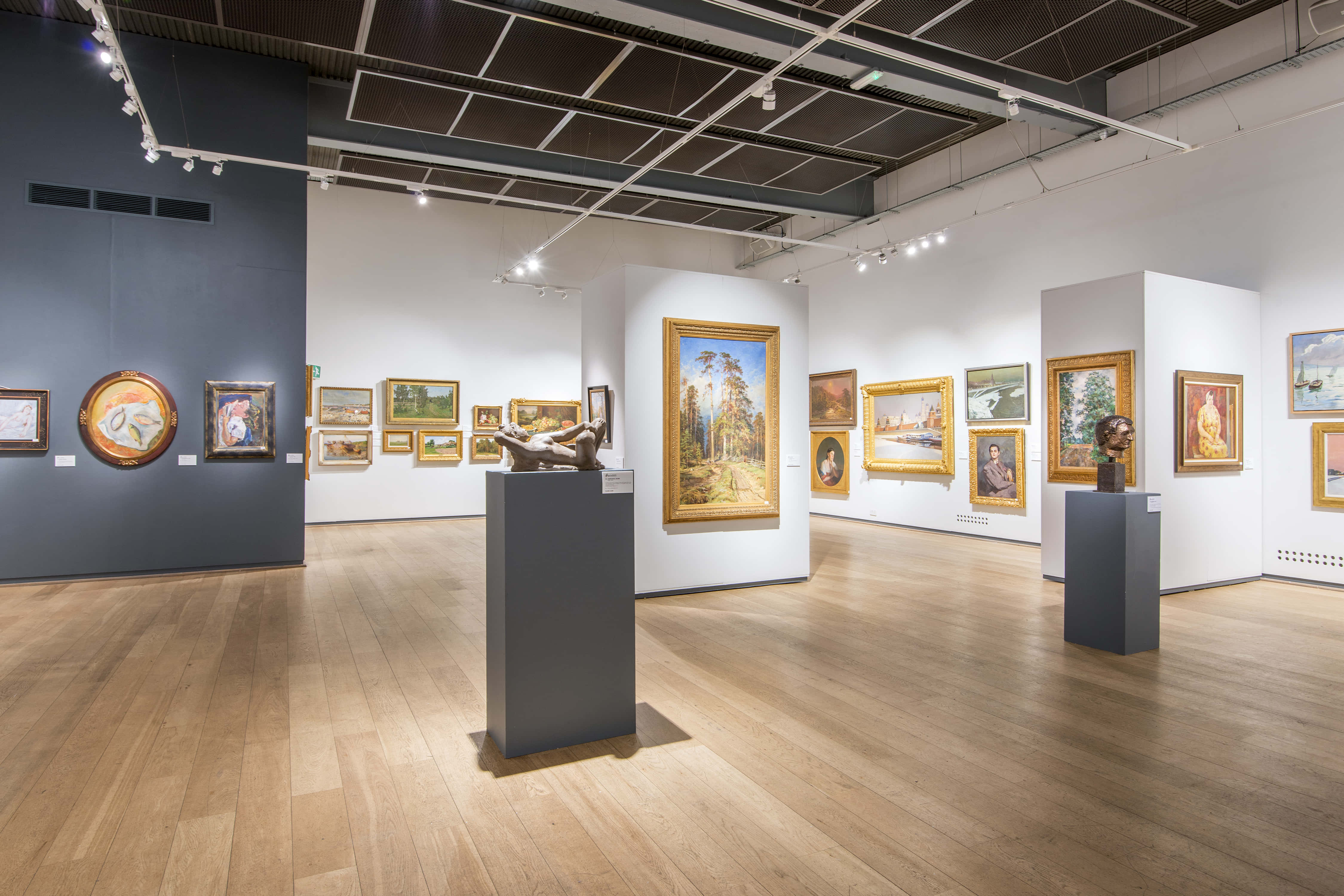 Exhibition Hire at Mall Galleries 2