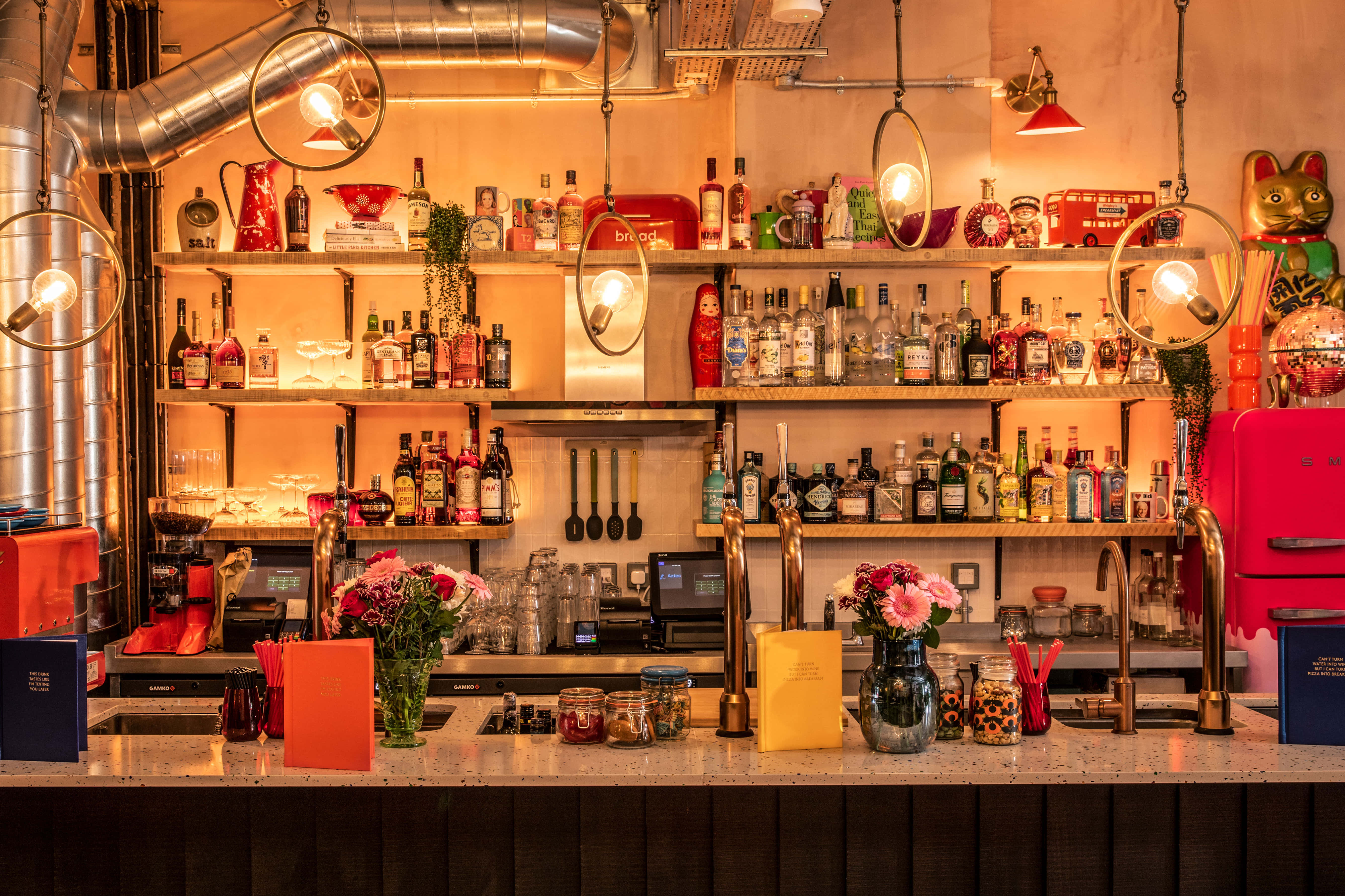 Open Plan Living Room & Kitchen 5