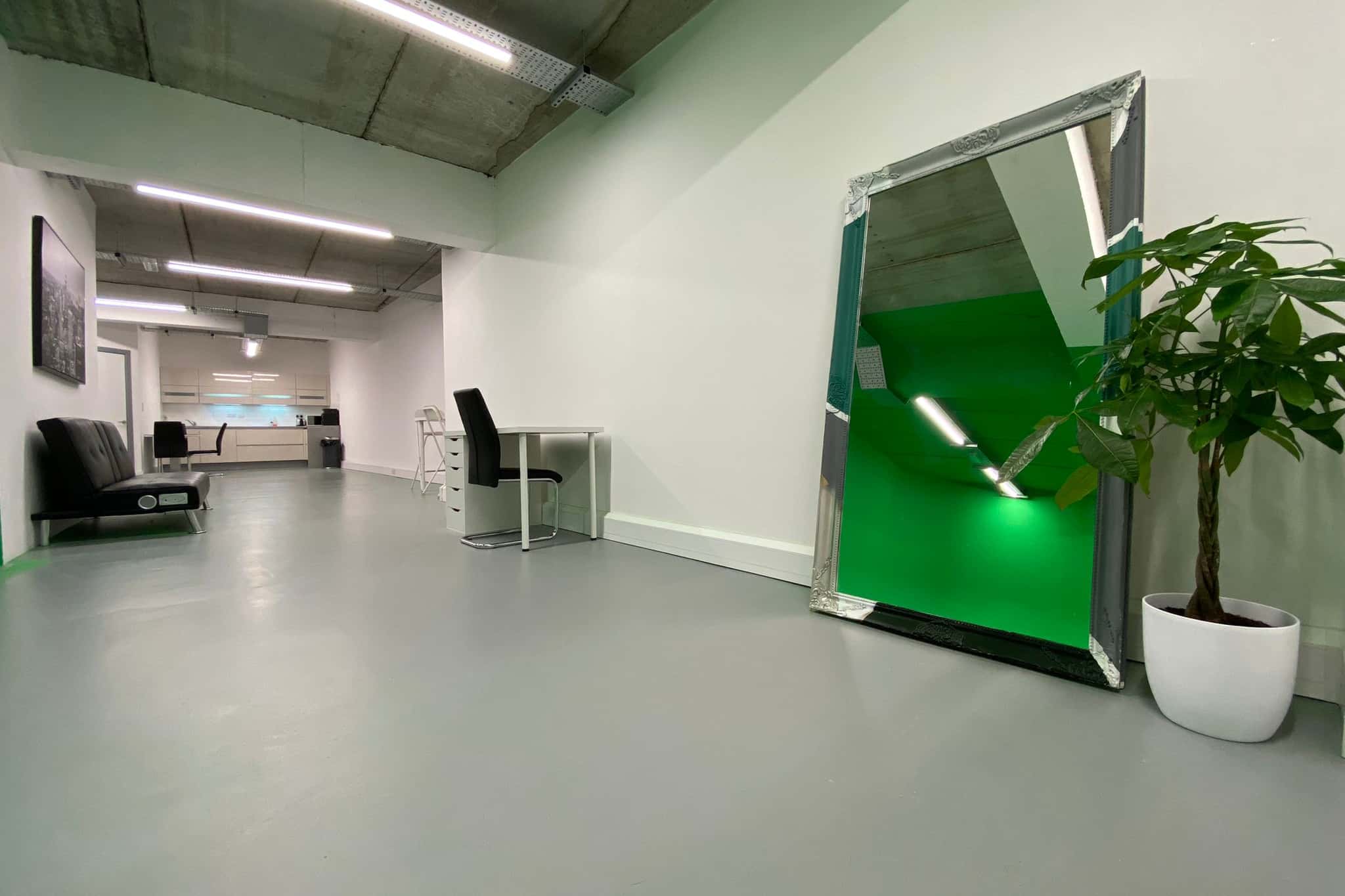 Green Screen Studio - WN Studios 2