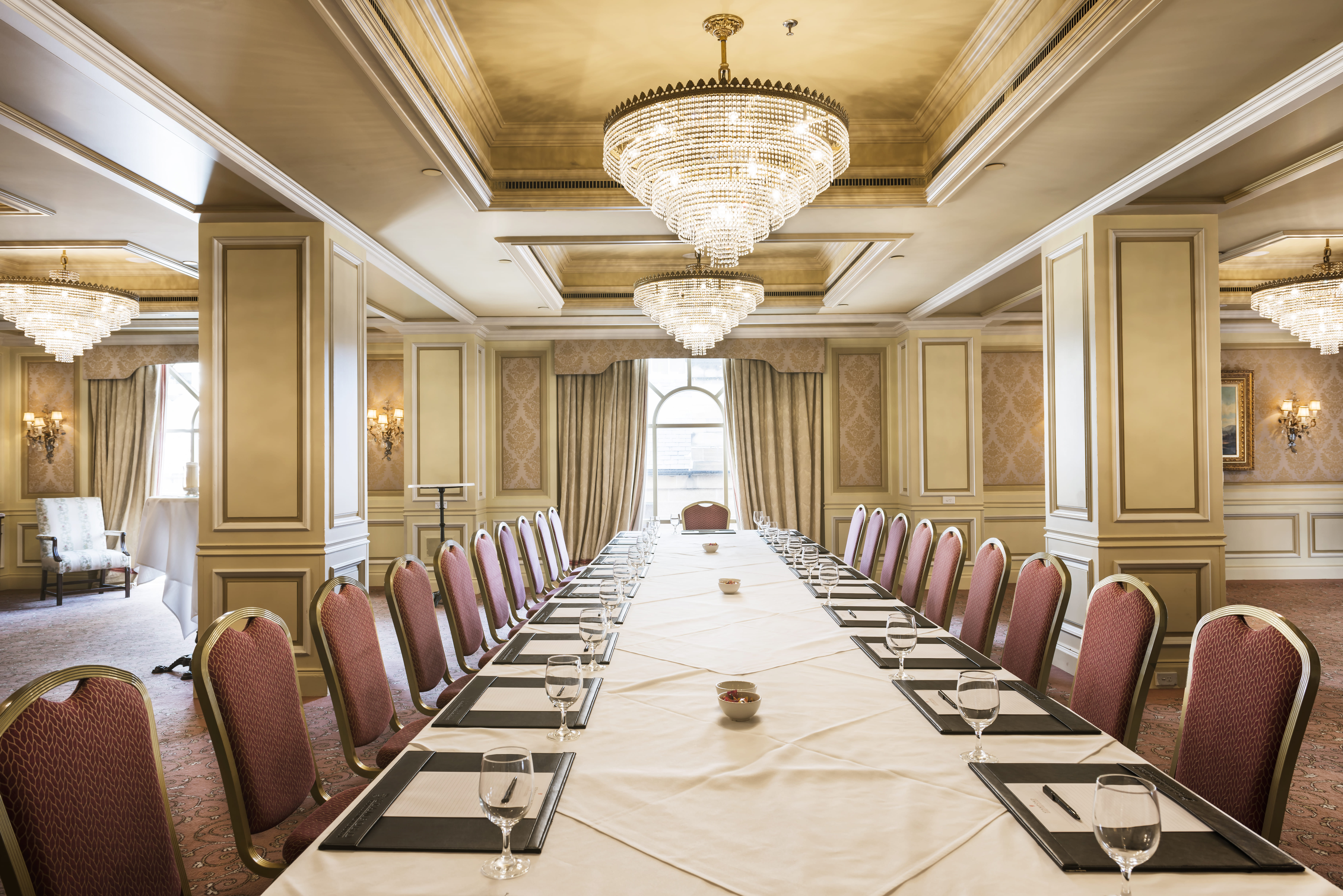 The Elizabeth Room 8