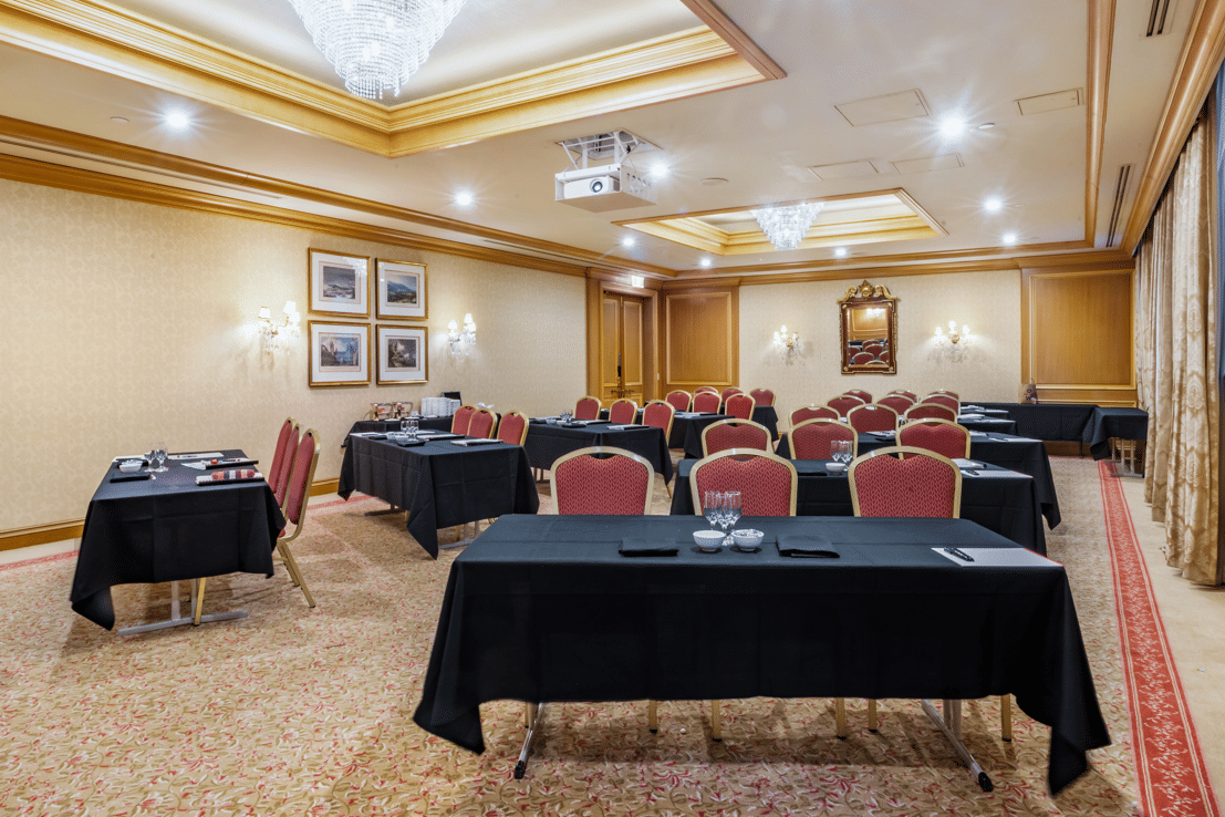 The Prince Albert Room 8