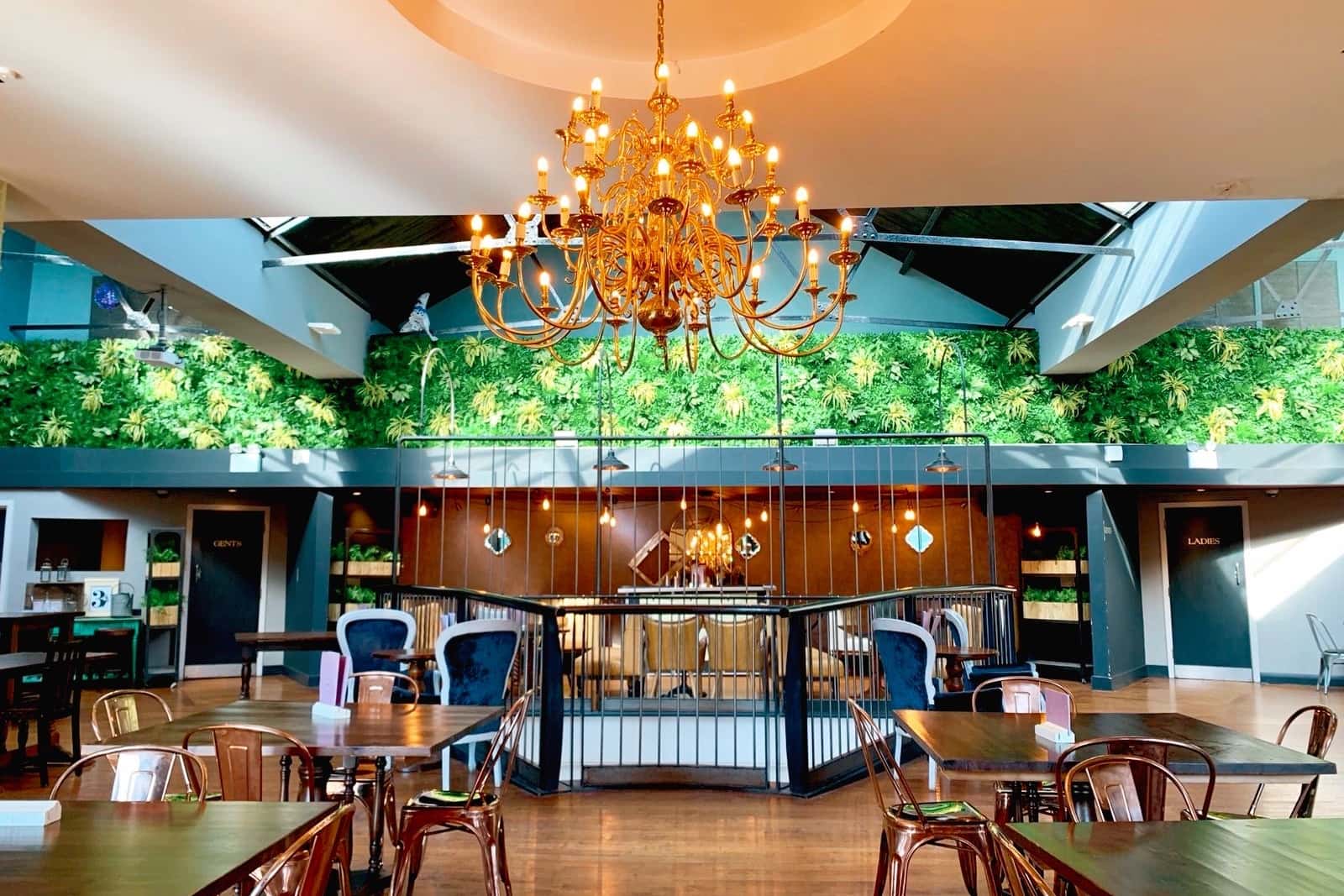 Top Floor - Exclusive Bar 0