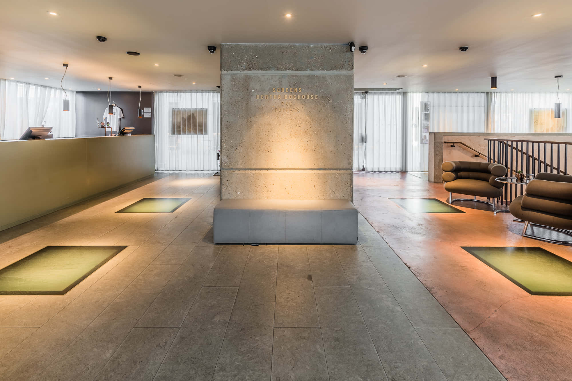 Curzon Bloomsbury - Ground Floor Bar 0