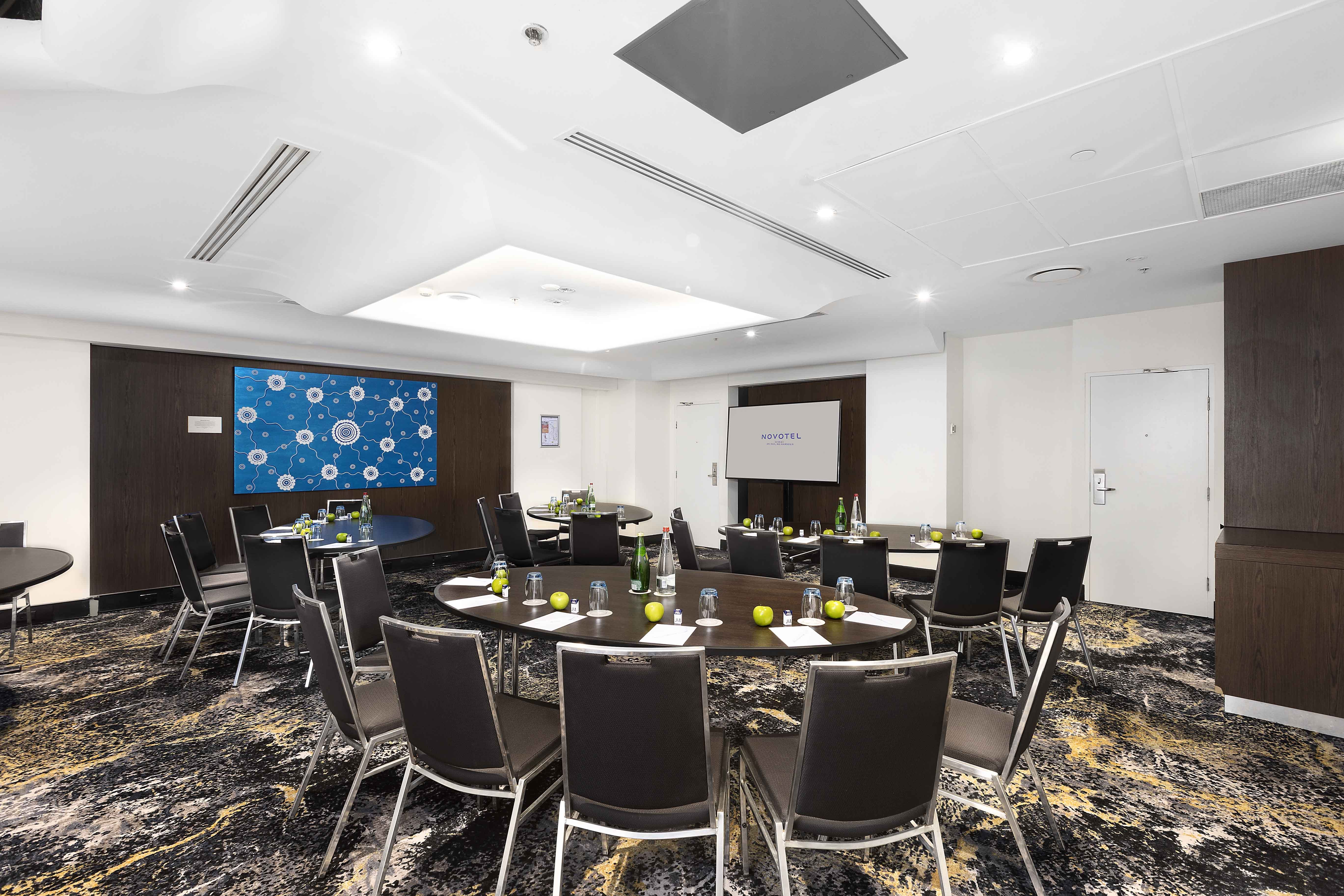 The Yarra Room 1