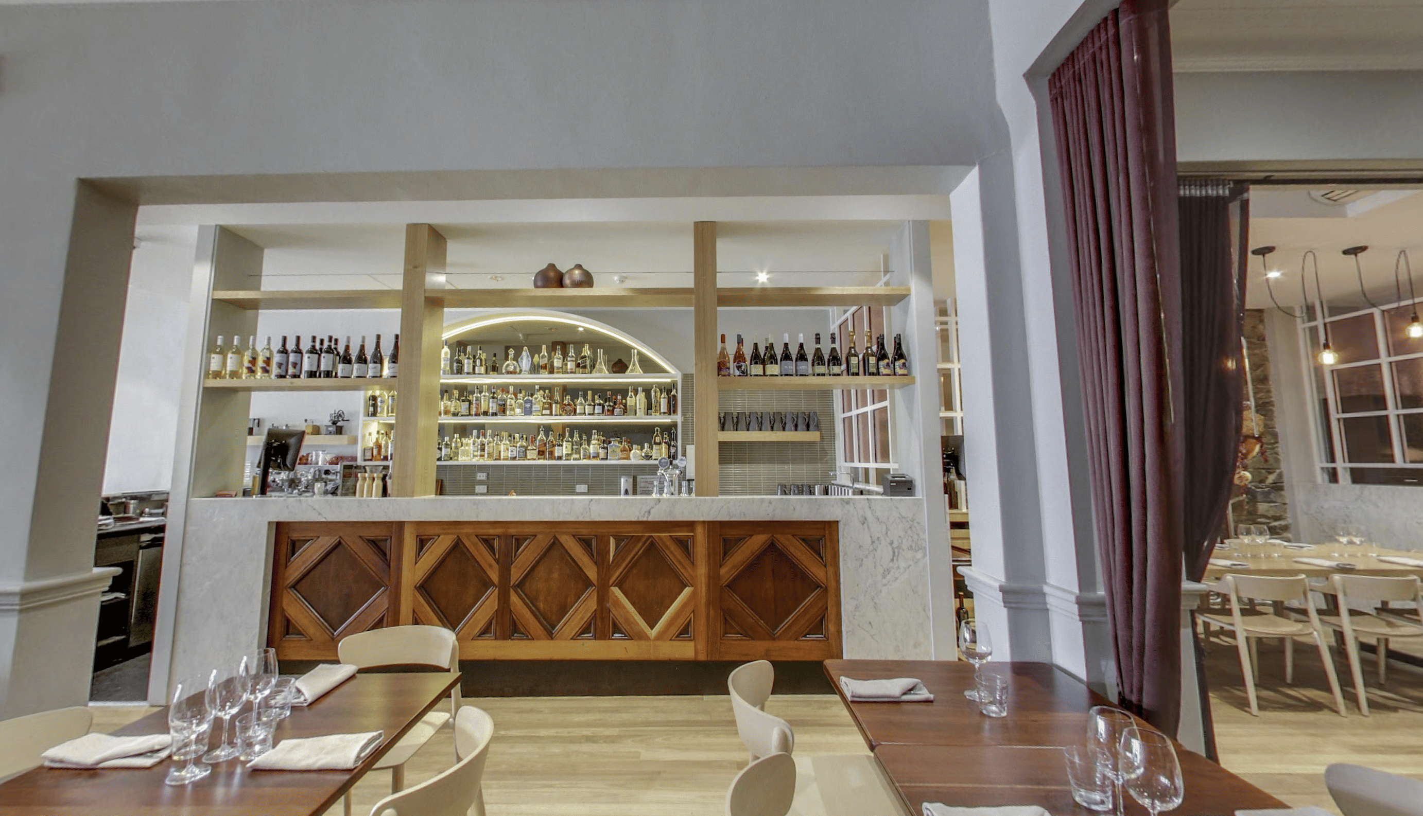 Martini Restaurant 5