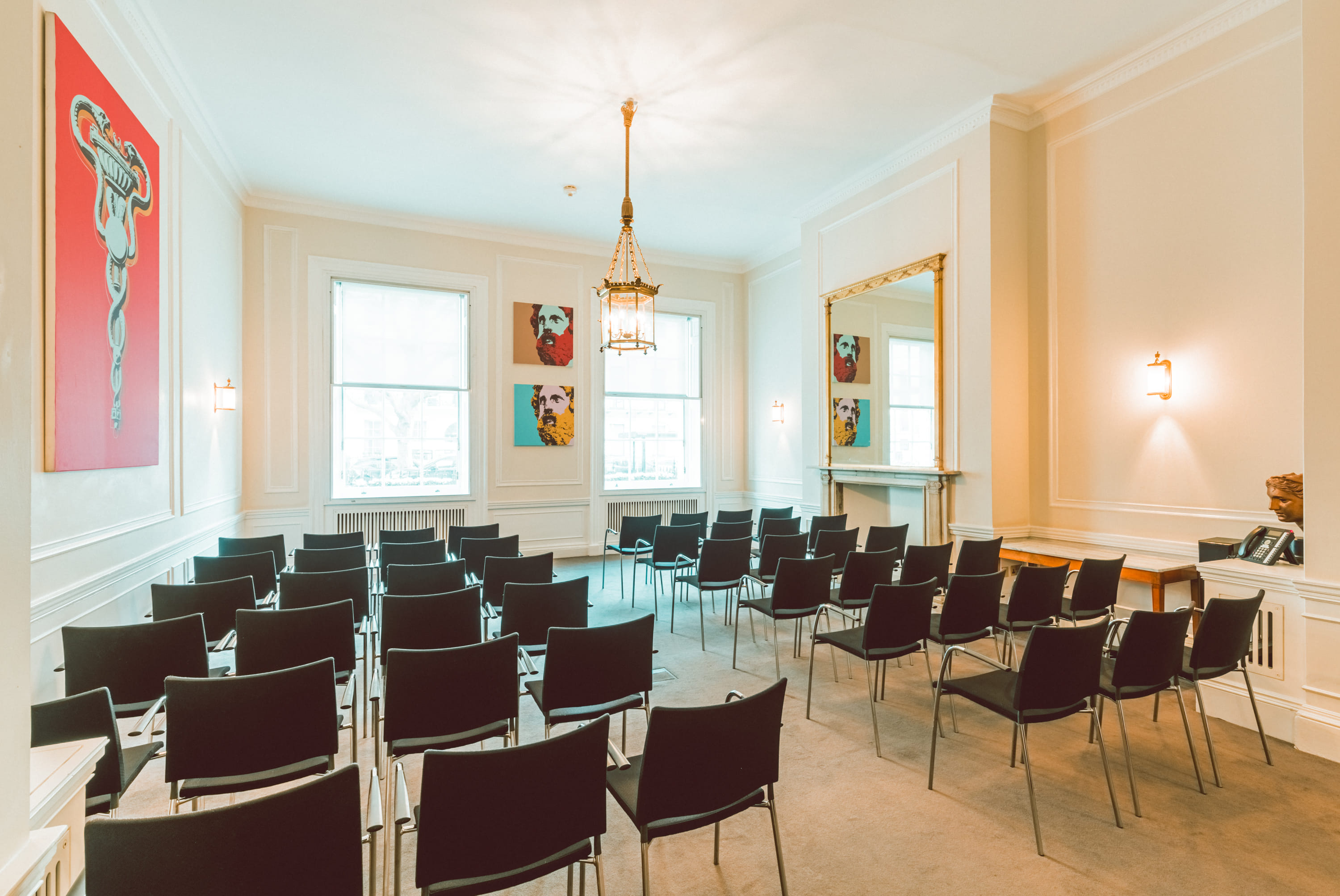 Laurie Landeau Room 2