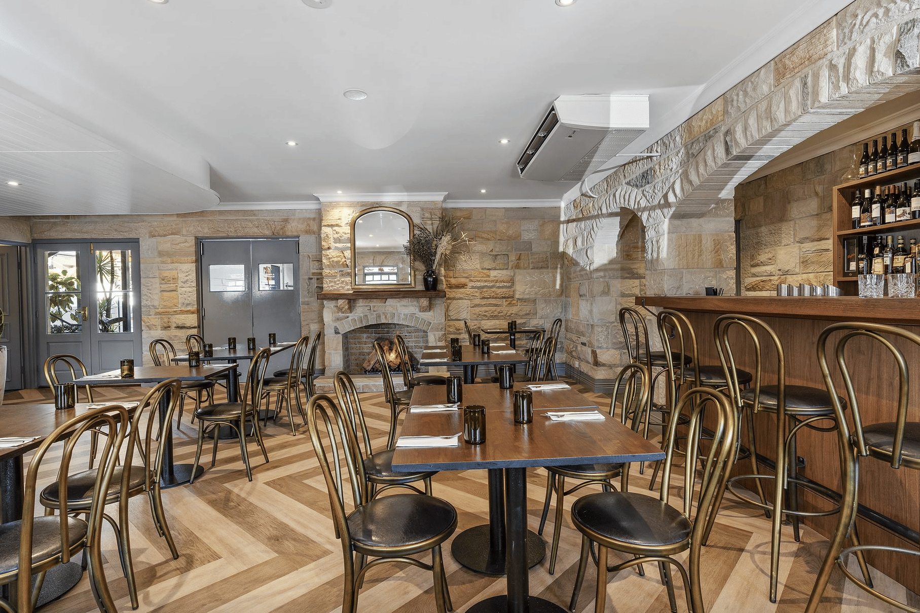 Wildes Dining, Indoor Area 2