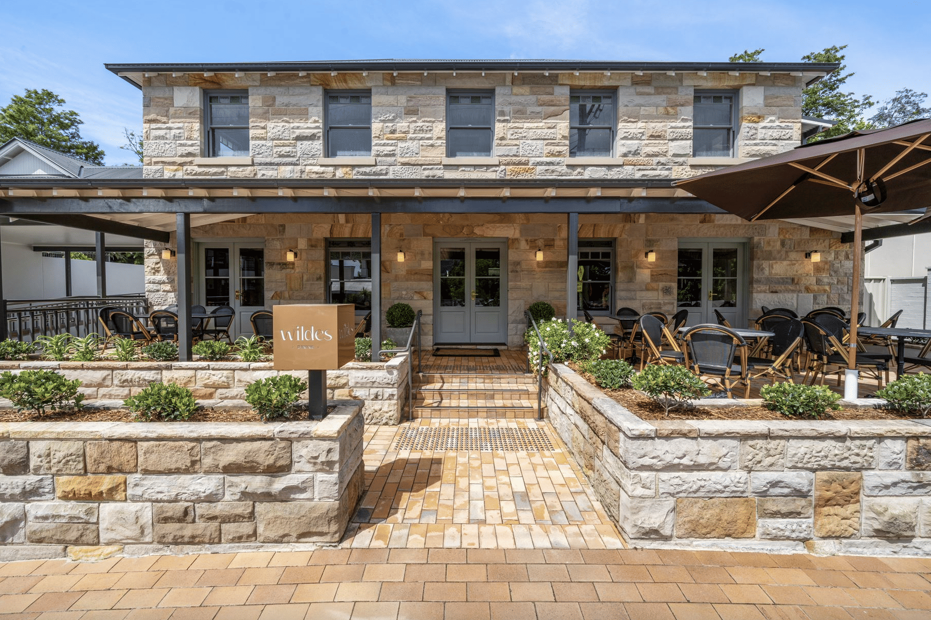 Wildes Dining, Verandah 0