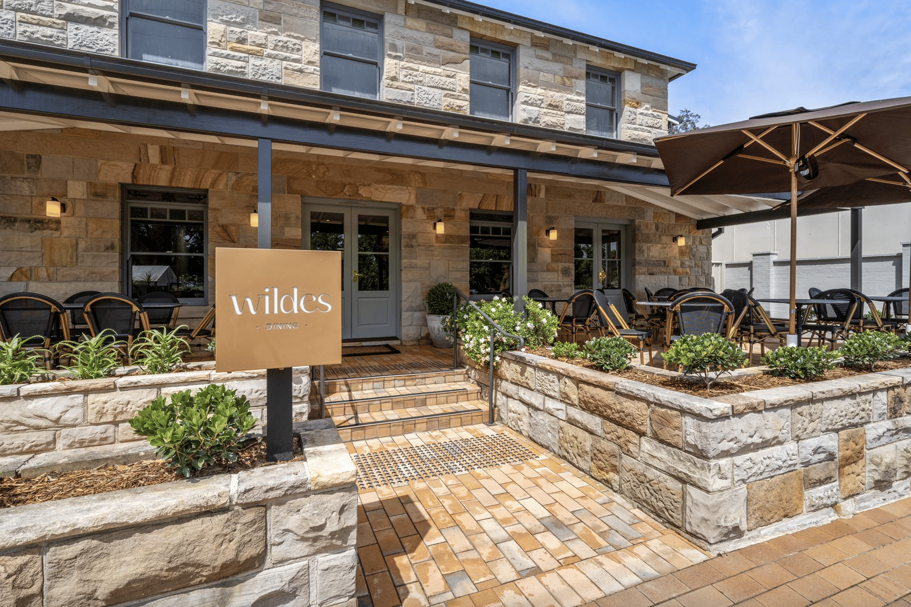 Wildes Dining, Verandah 1