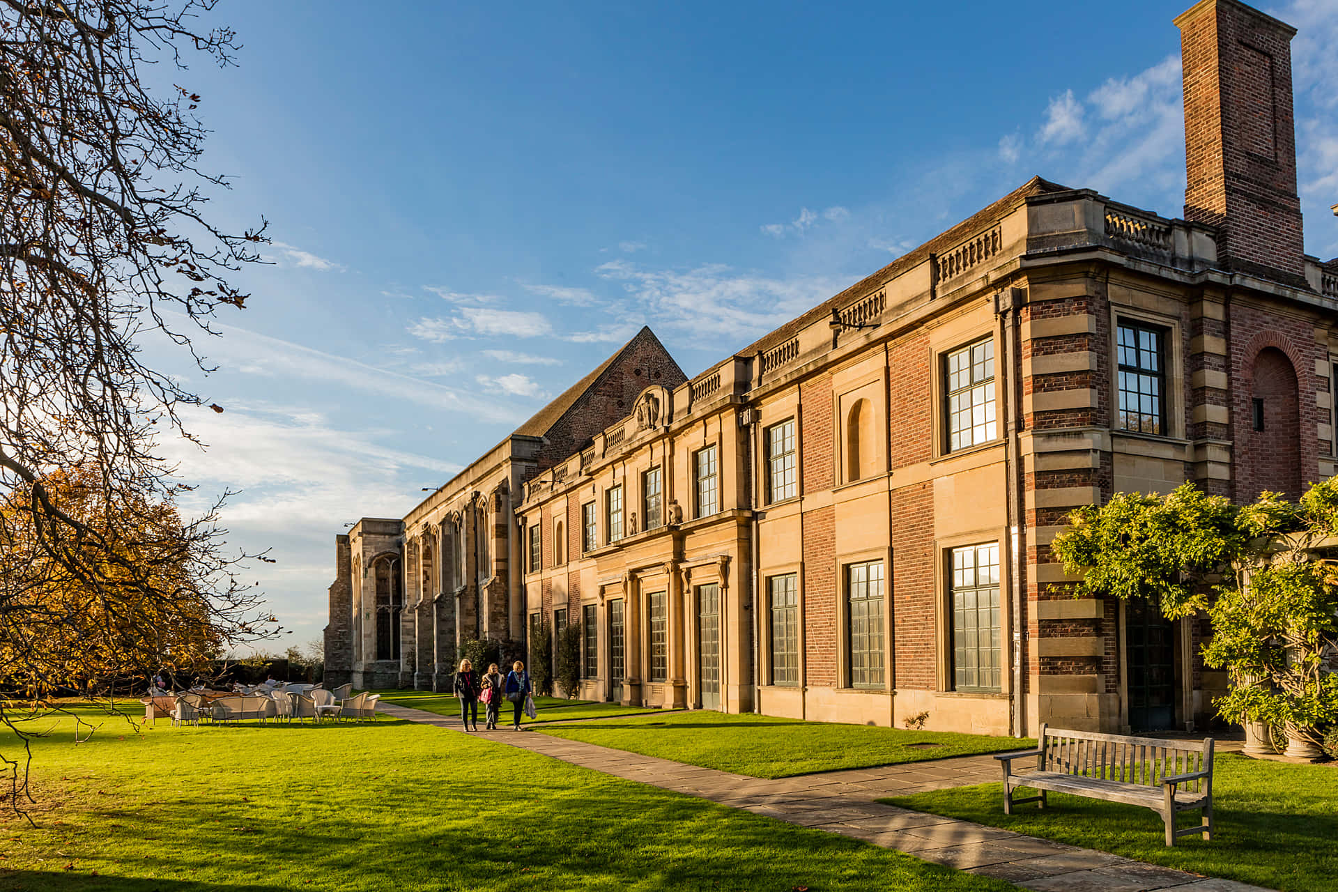 The Art Deco Entrance Hall 1