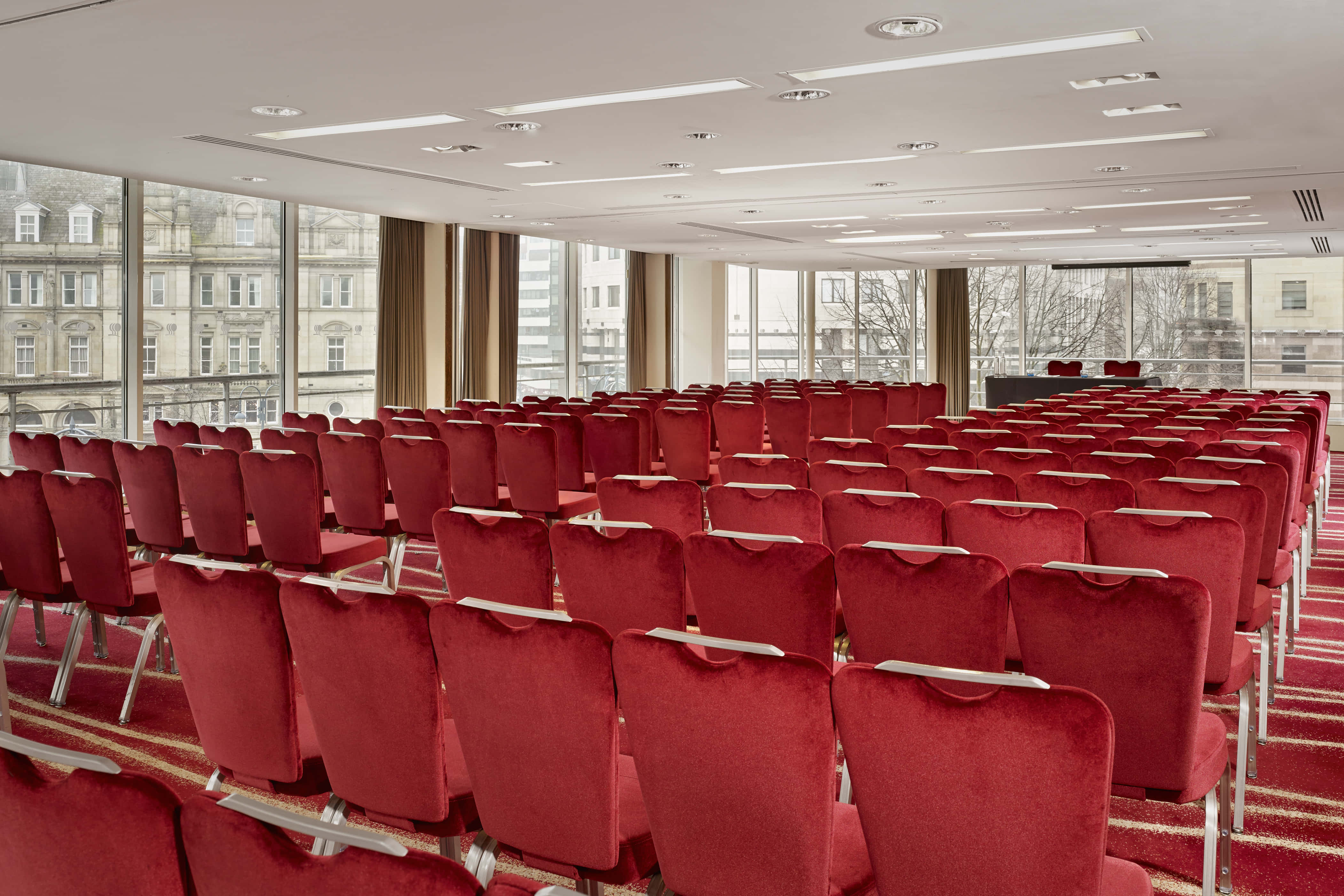 Park Suite 3-5 0