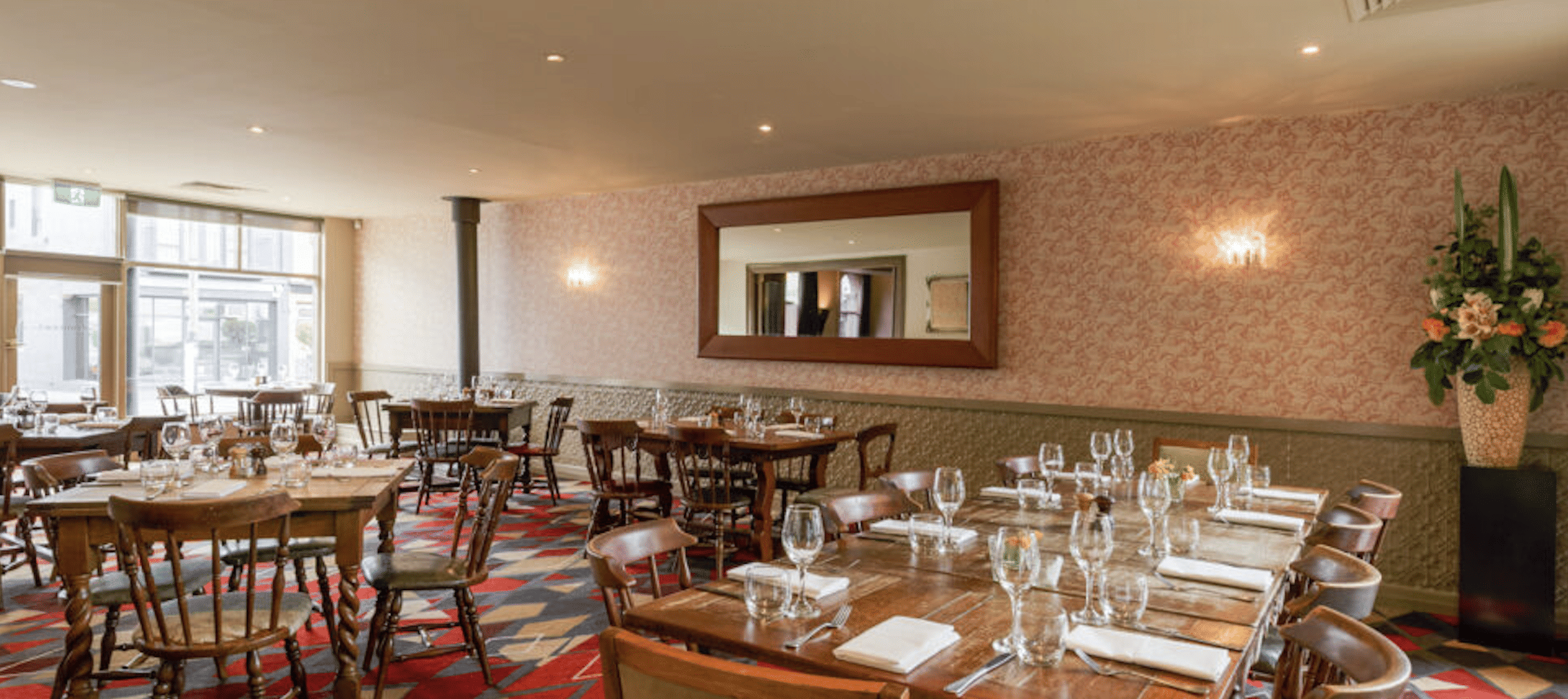 The Auburn Room 2