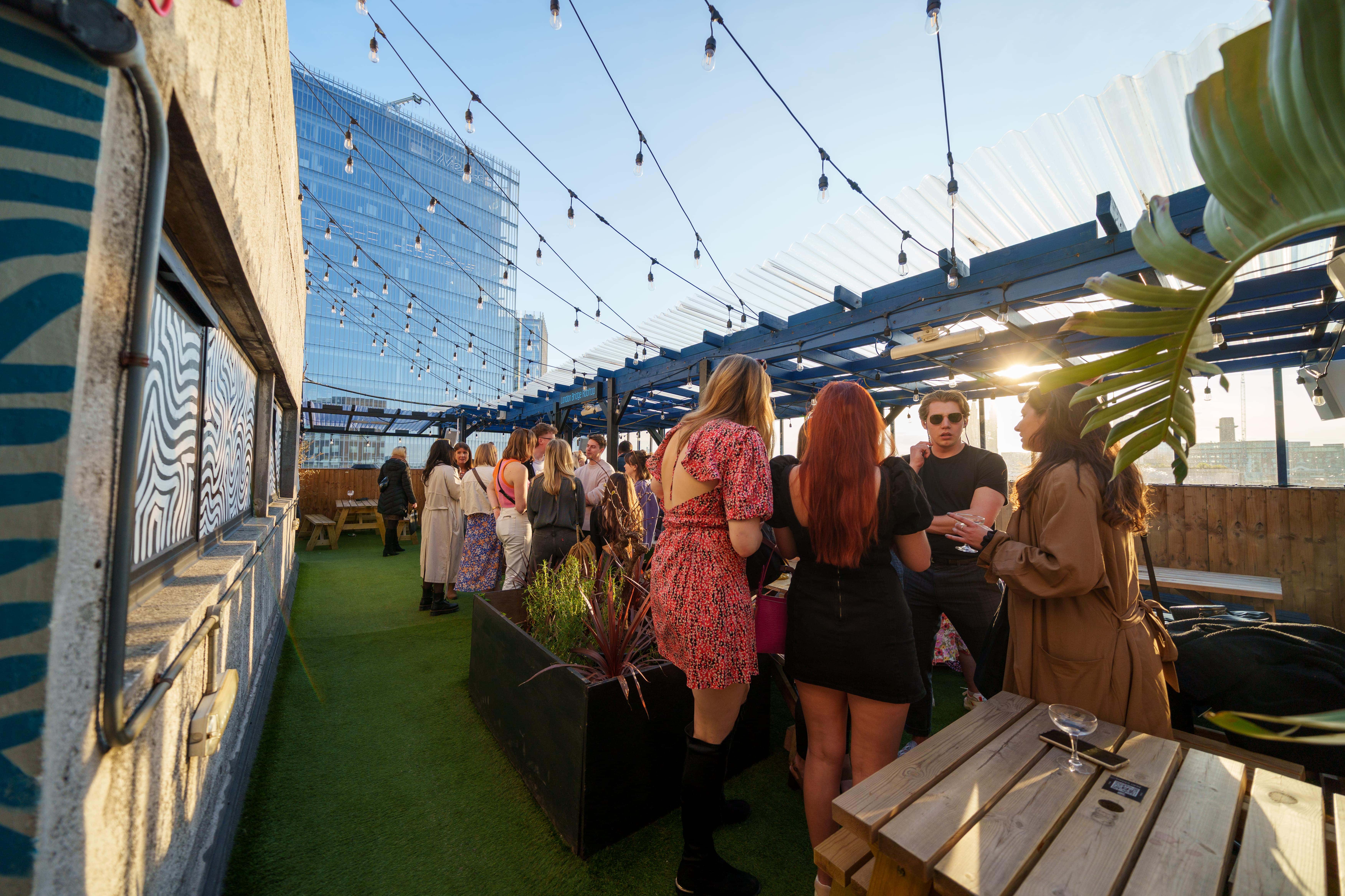 LONDON BRIDGE ROOFTOP (PERGOLA CITY) 3