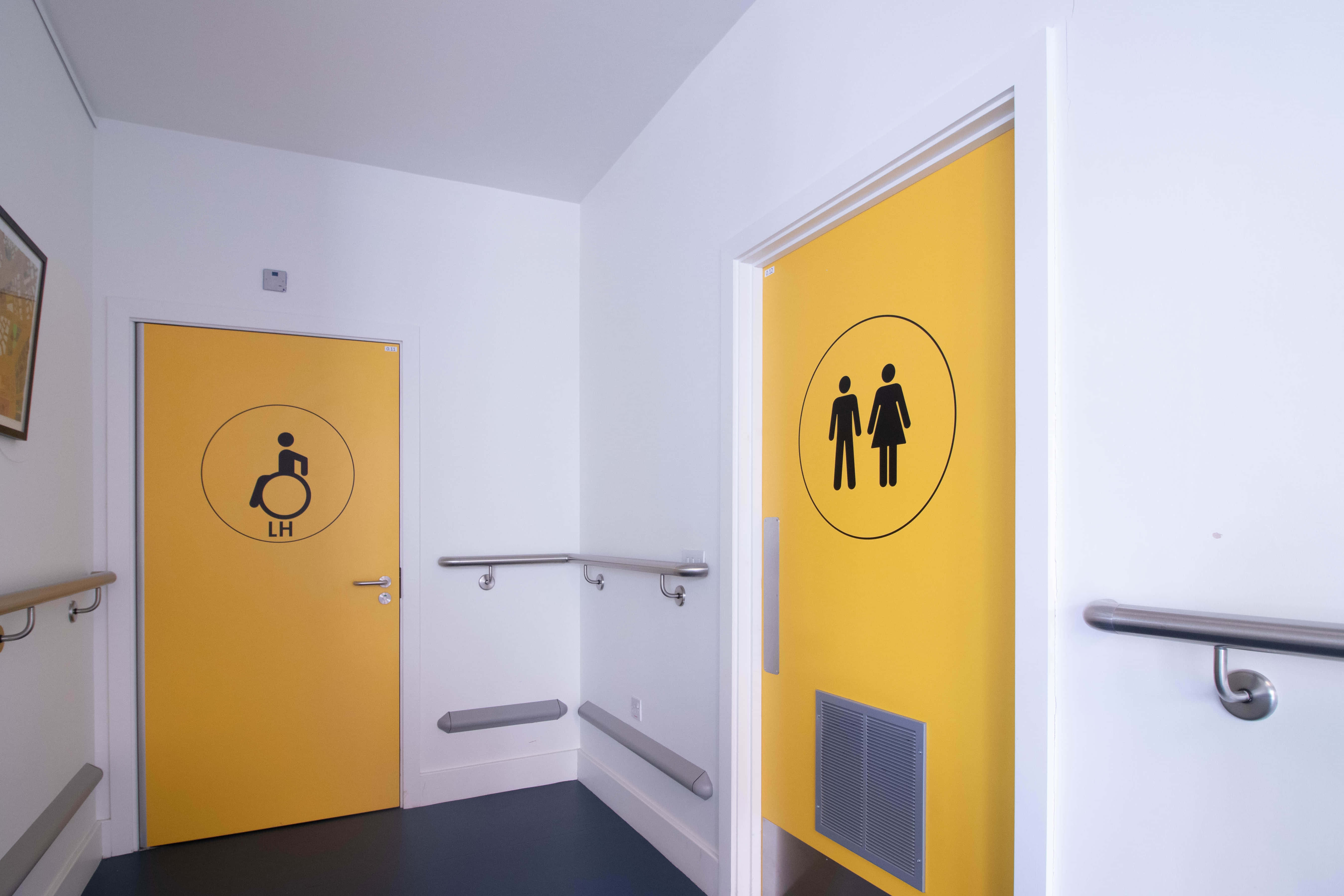 Modern, professional Conference room 6