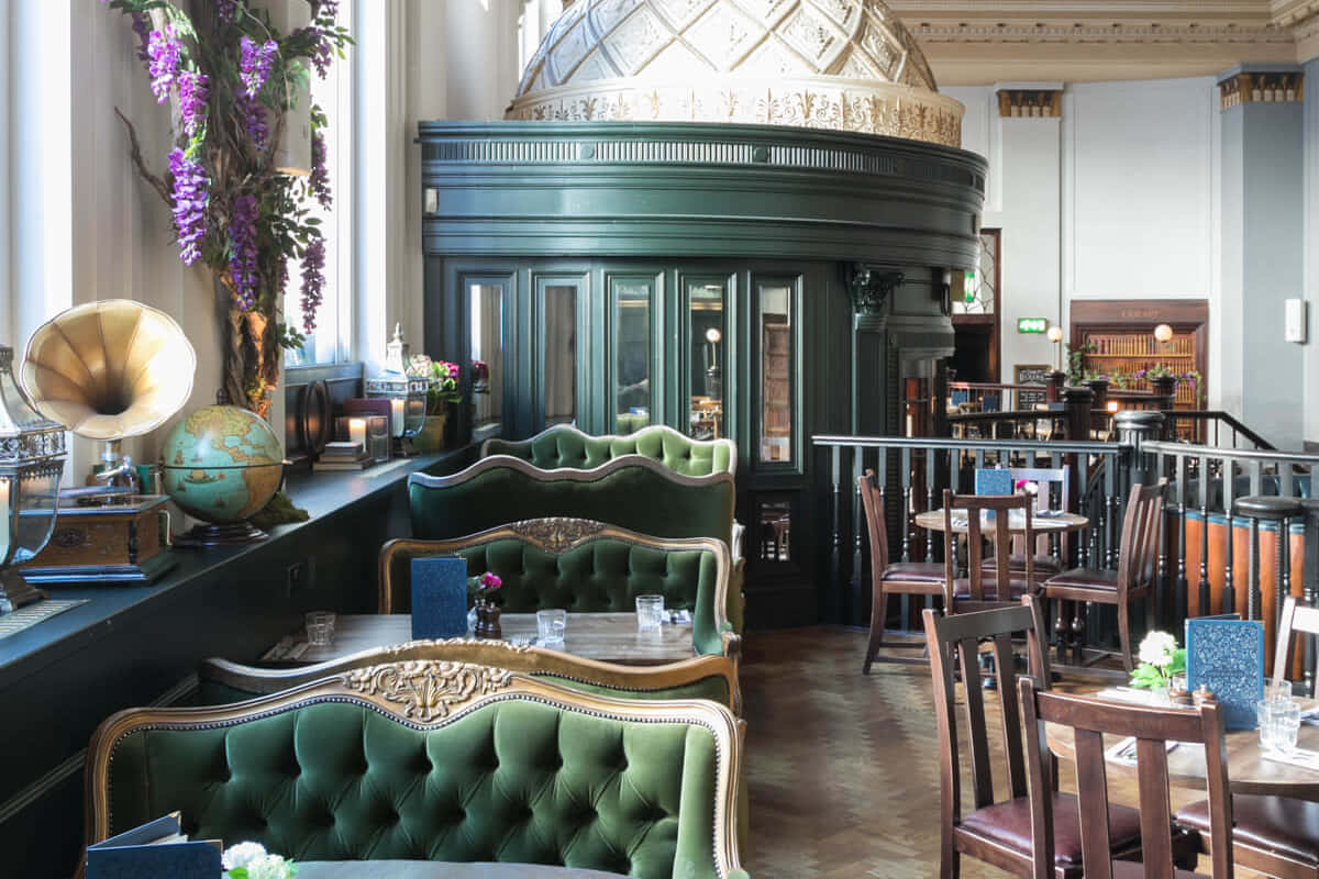 Restaurant Area Exclusive. 1