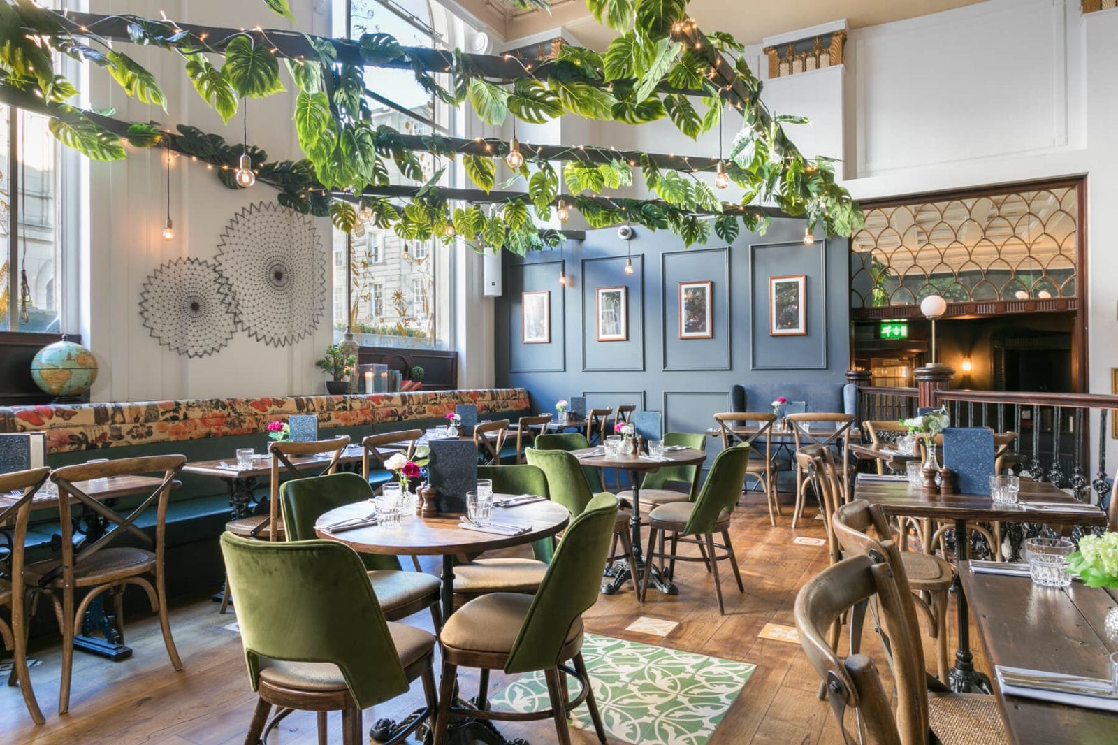 Restaurant Area Exclusive.