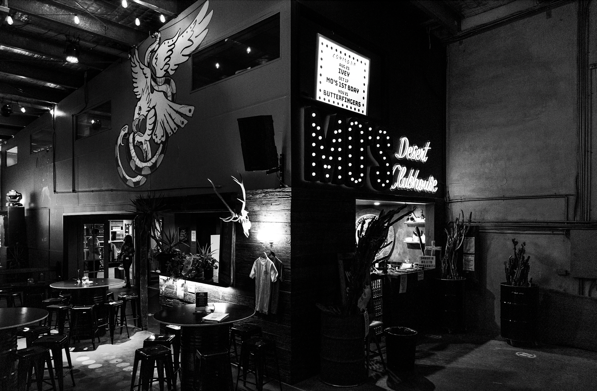 Mo's Desert Clubhouse - The Warehouse 8