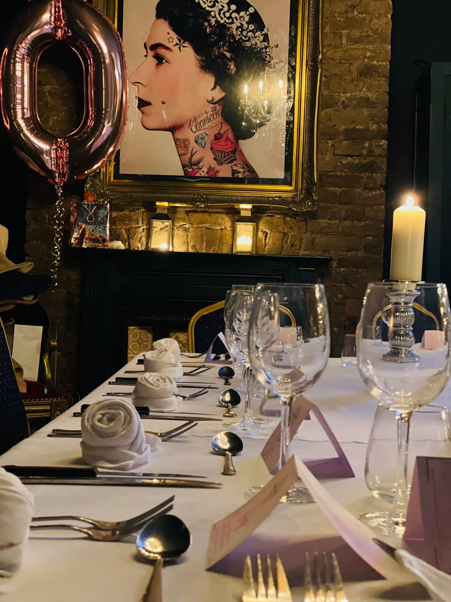 The Imperial Lounge 8