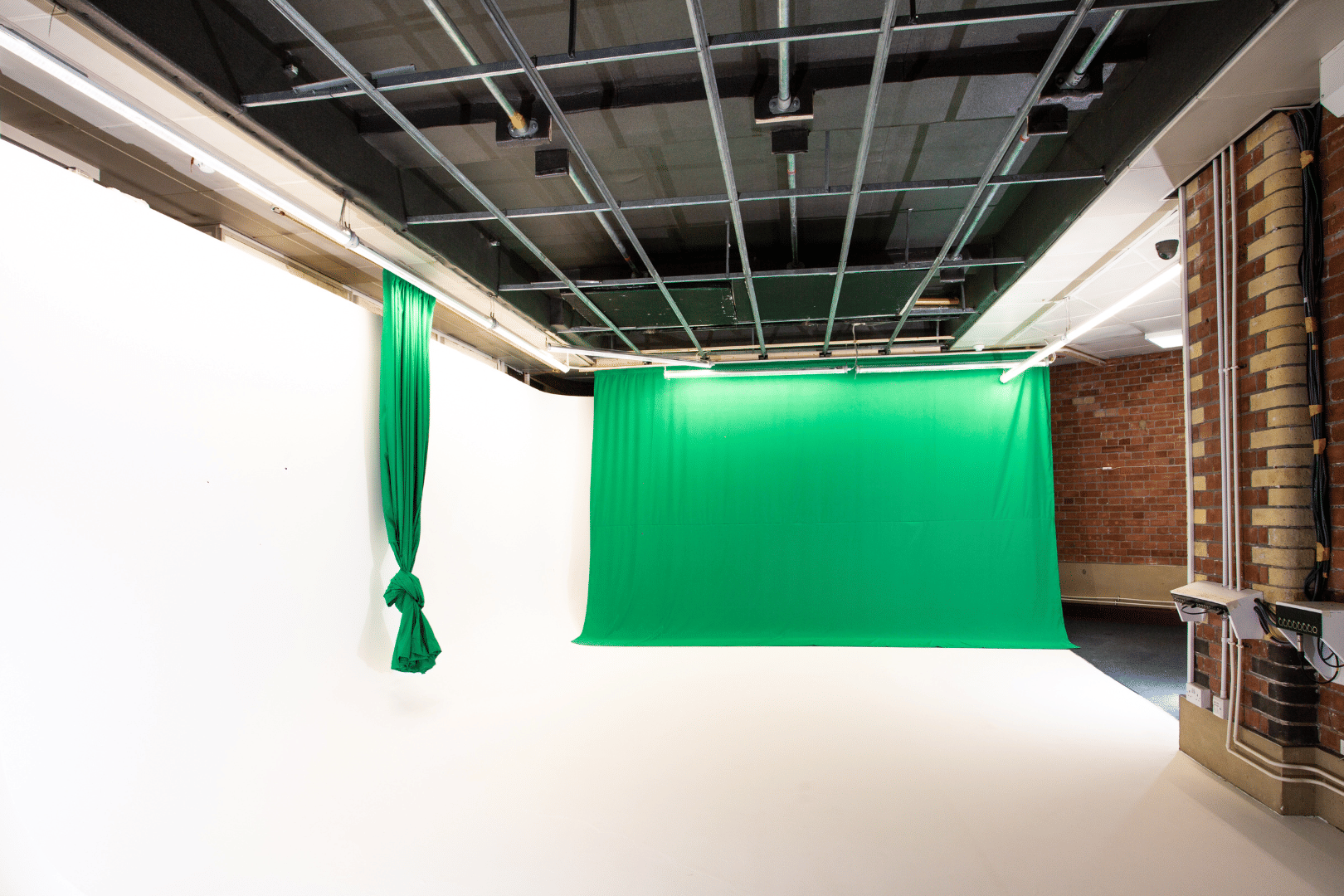 Infinity Cove Studio North London 1