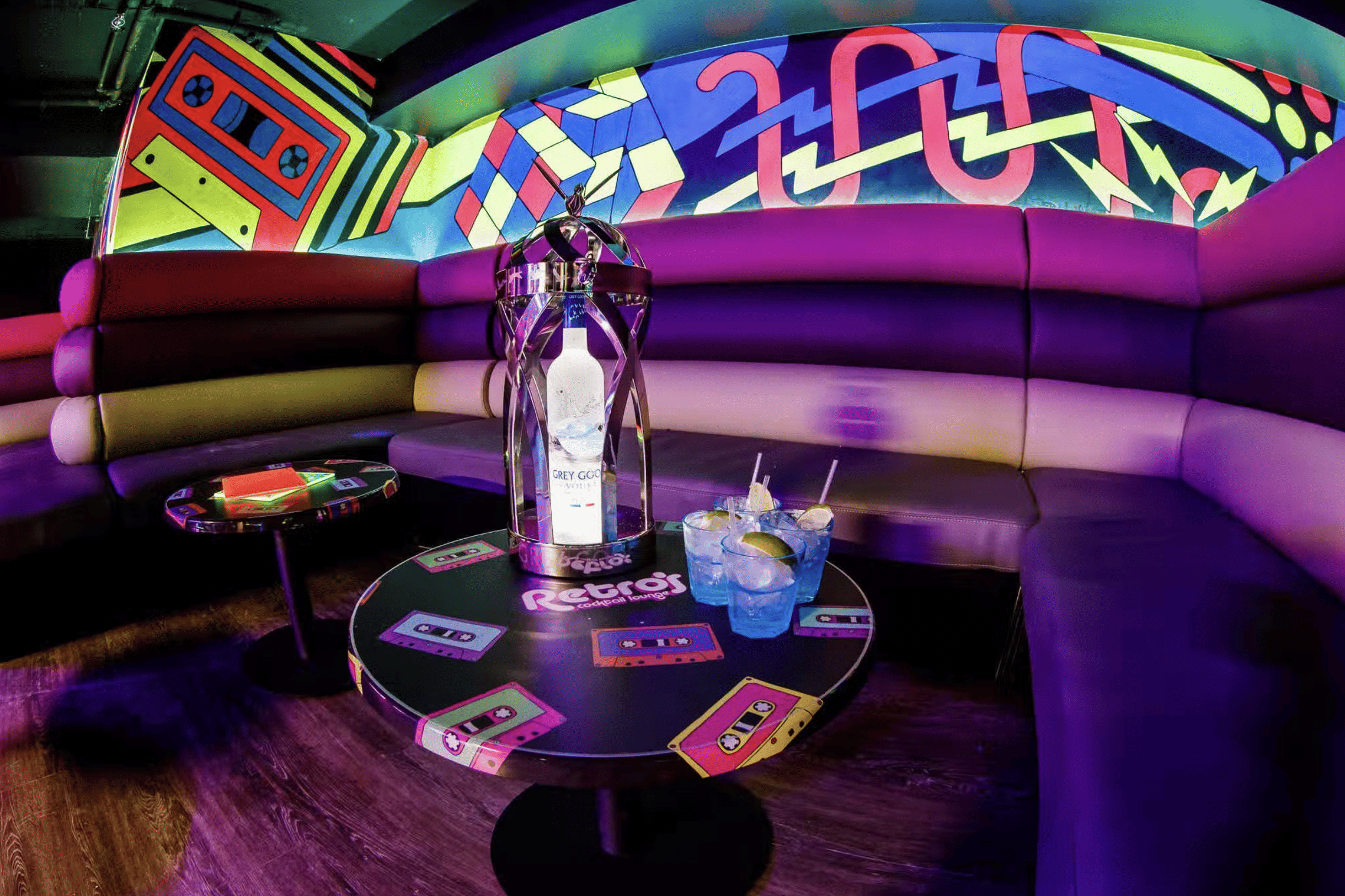 Retro's Booth Booking 1