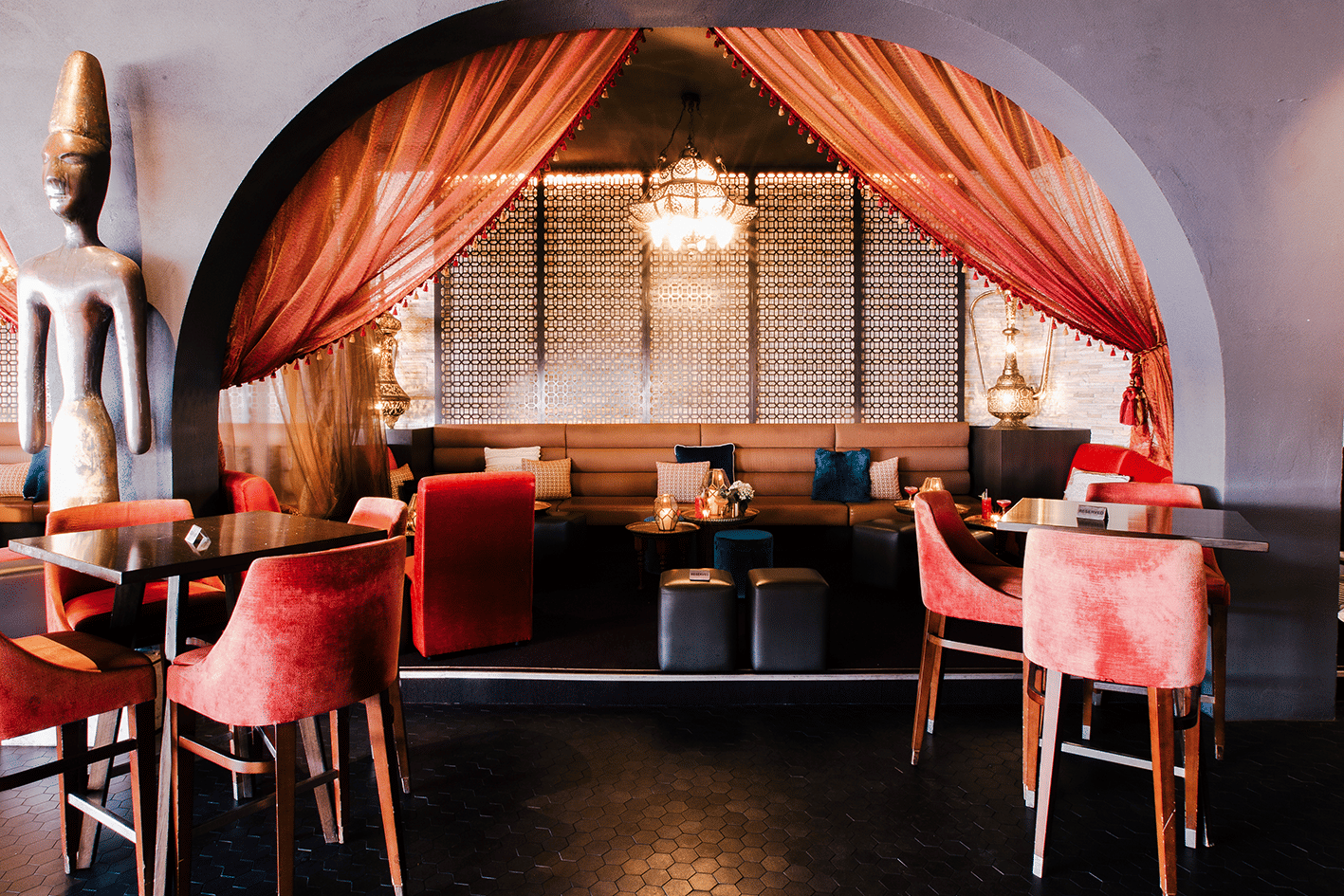 The Middle Eastern Lounges 0