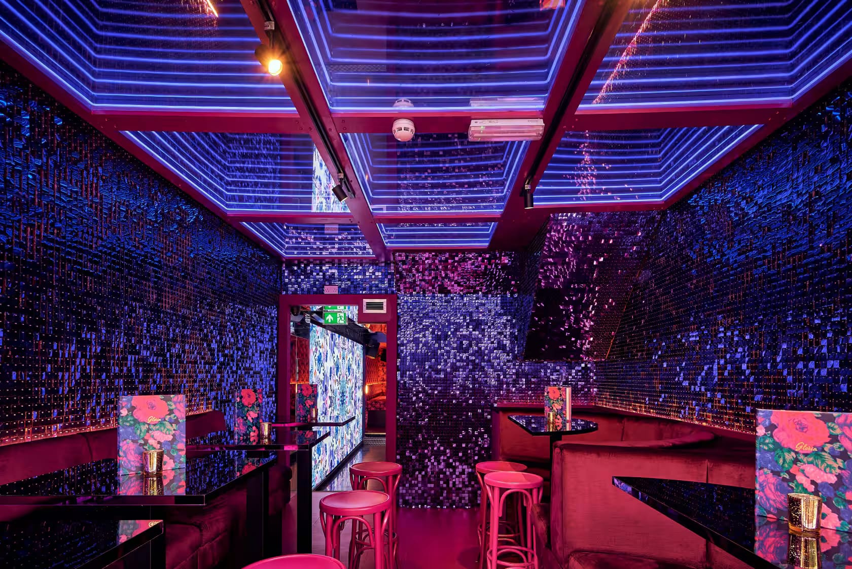 Hendrix Room 0