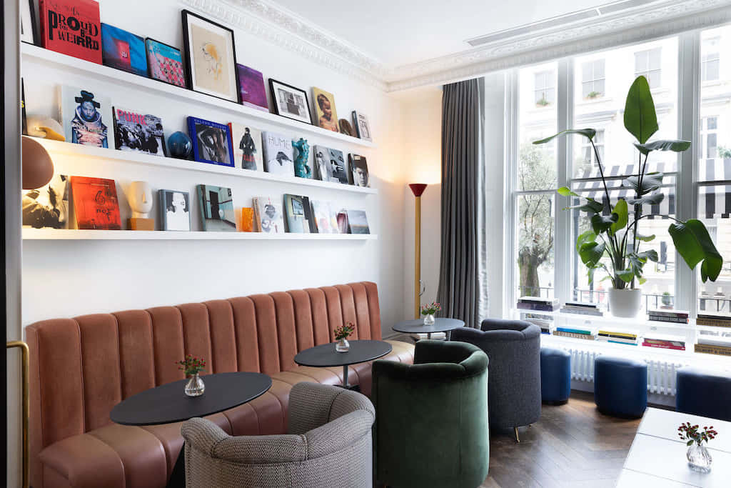 The Library & Lobby Bar 1