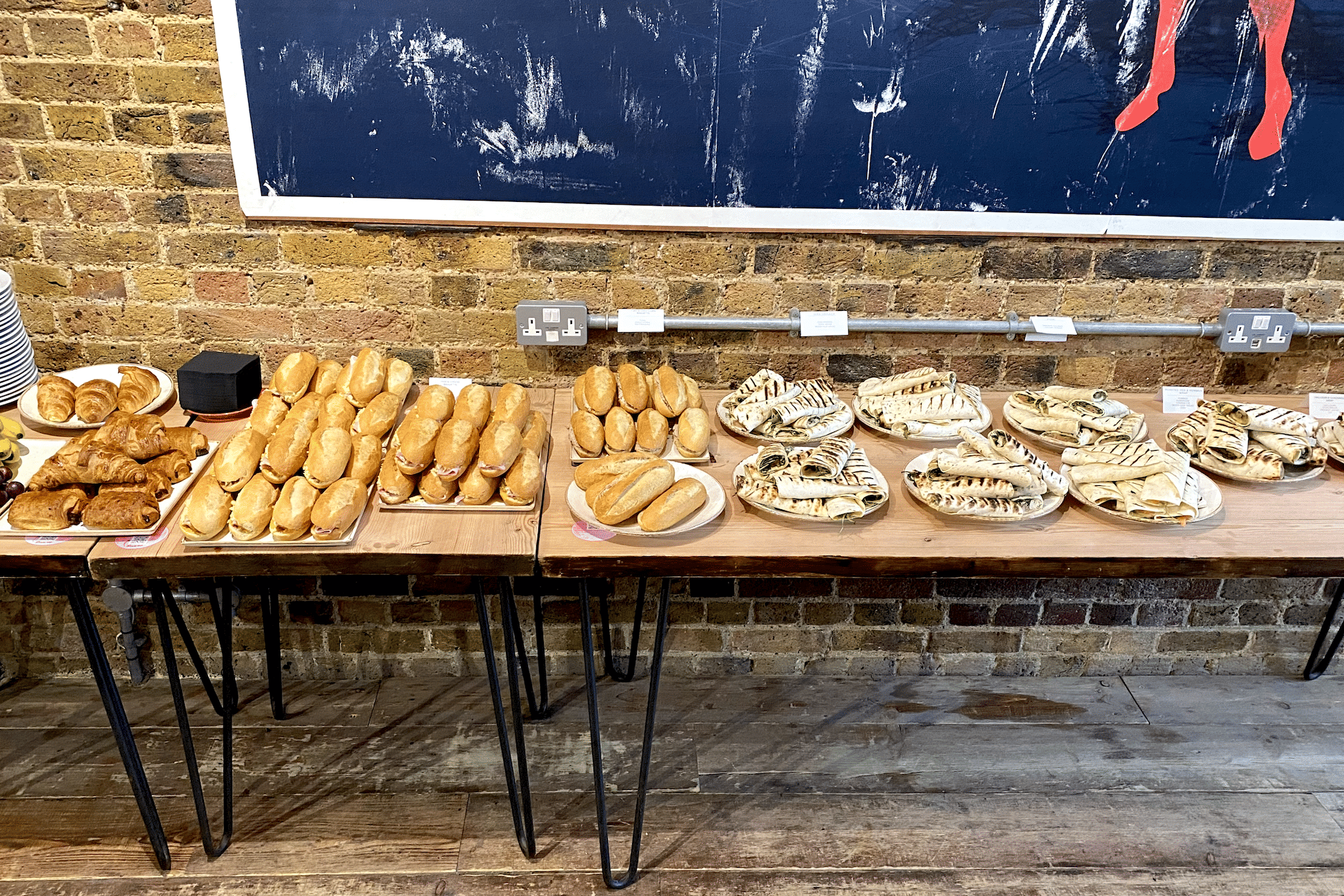 Lower Floor for Presentation or Meeting 8