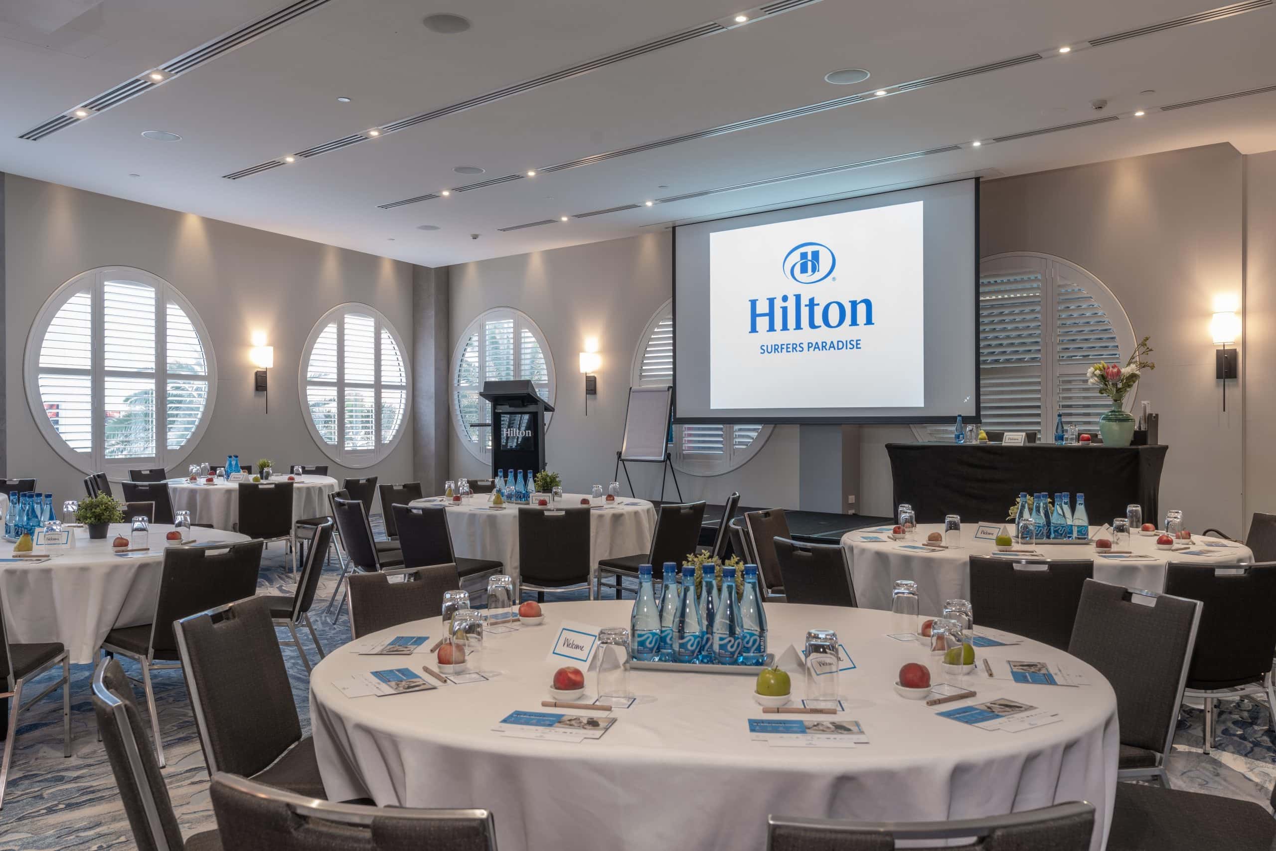 The Promenade Room 0