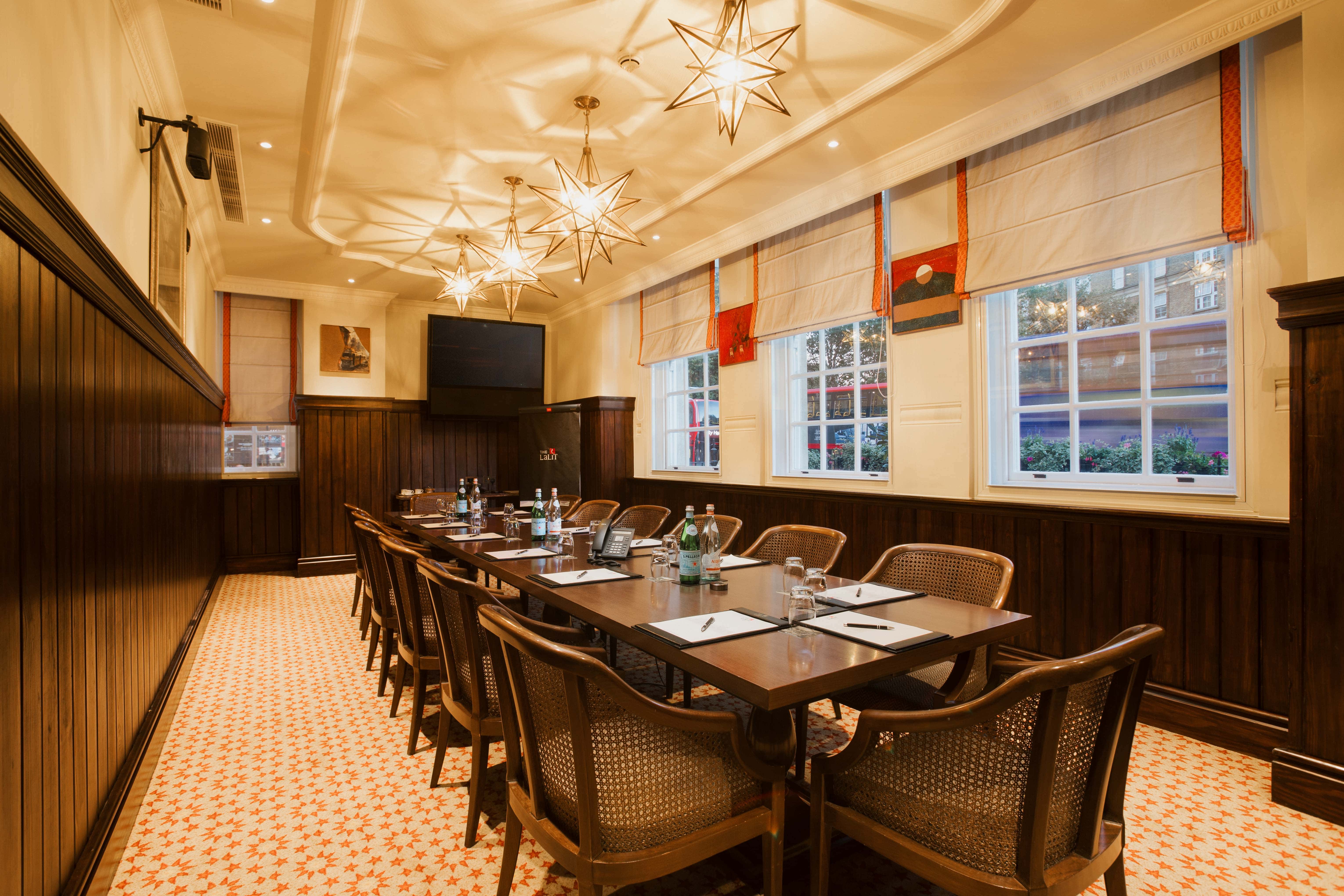 Lab 1 - Meetings & Private Dining 0