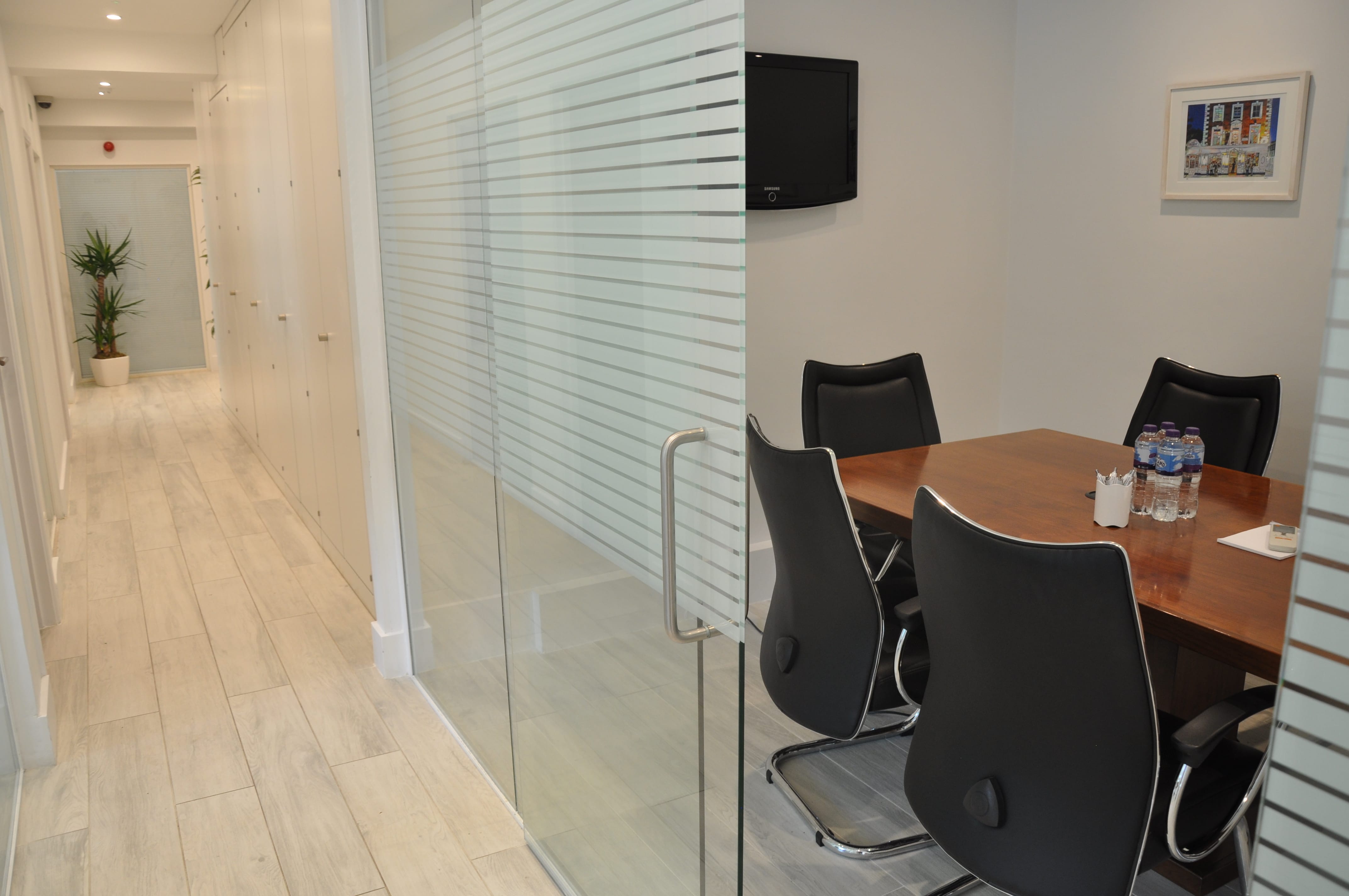 Small meeting room 1