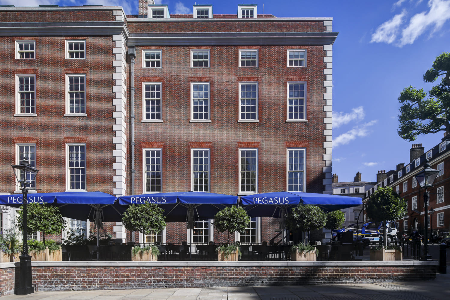 Pegasus Bar & Restaurant 3