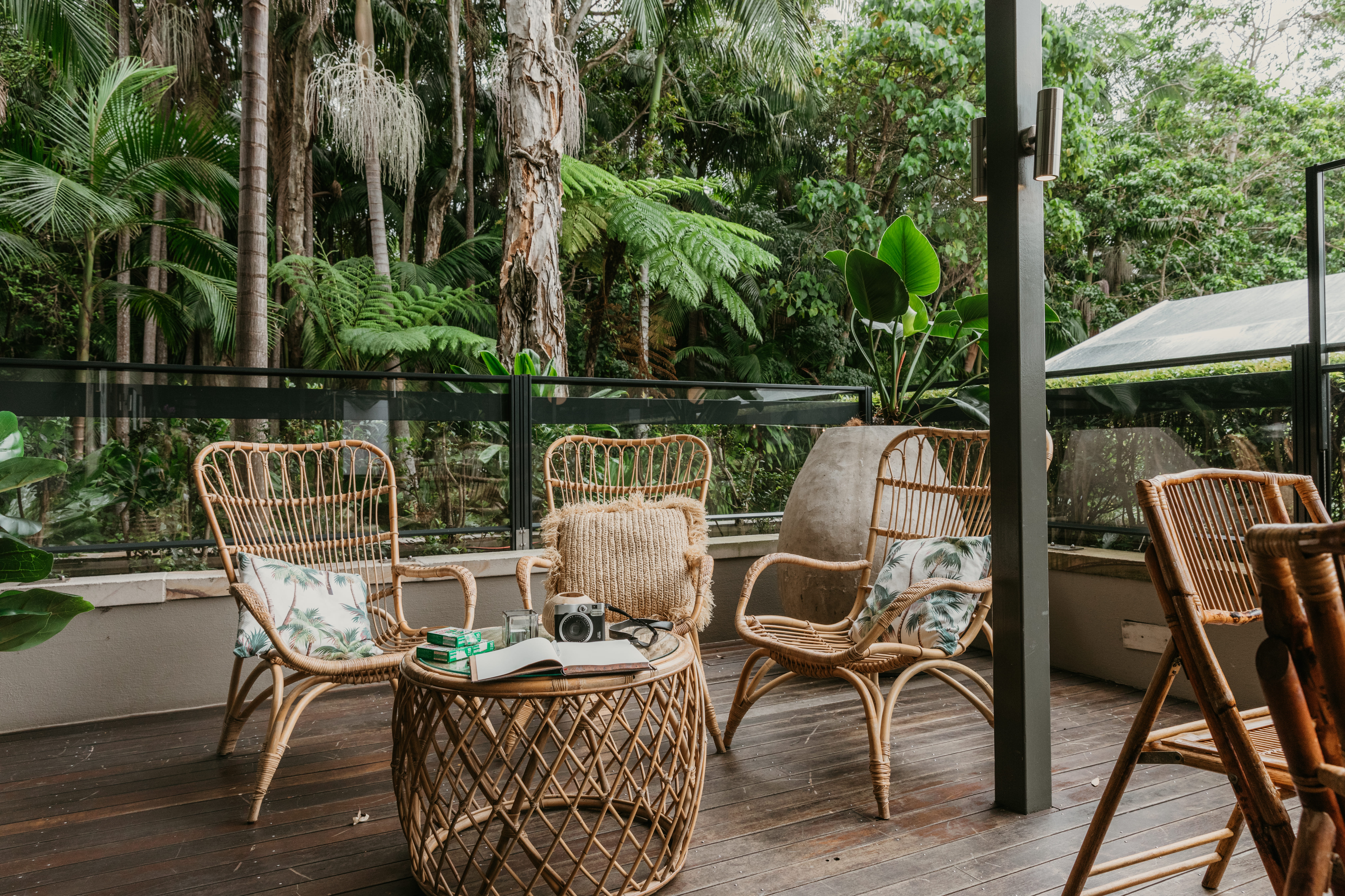 Rainforest Verandah 9