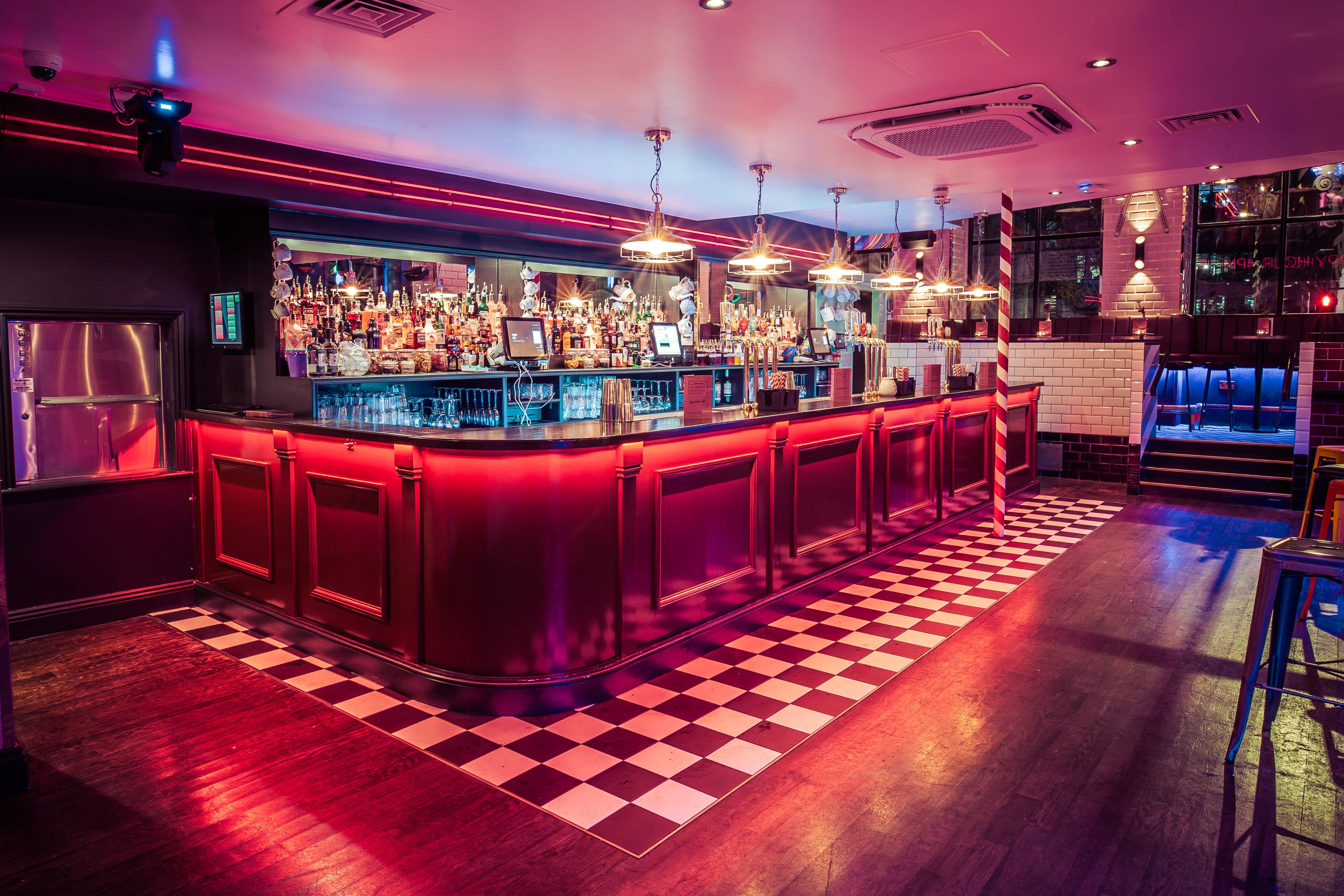 Mezzanine Private Area 