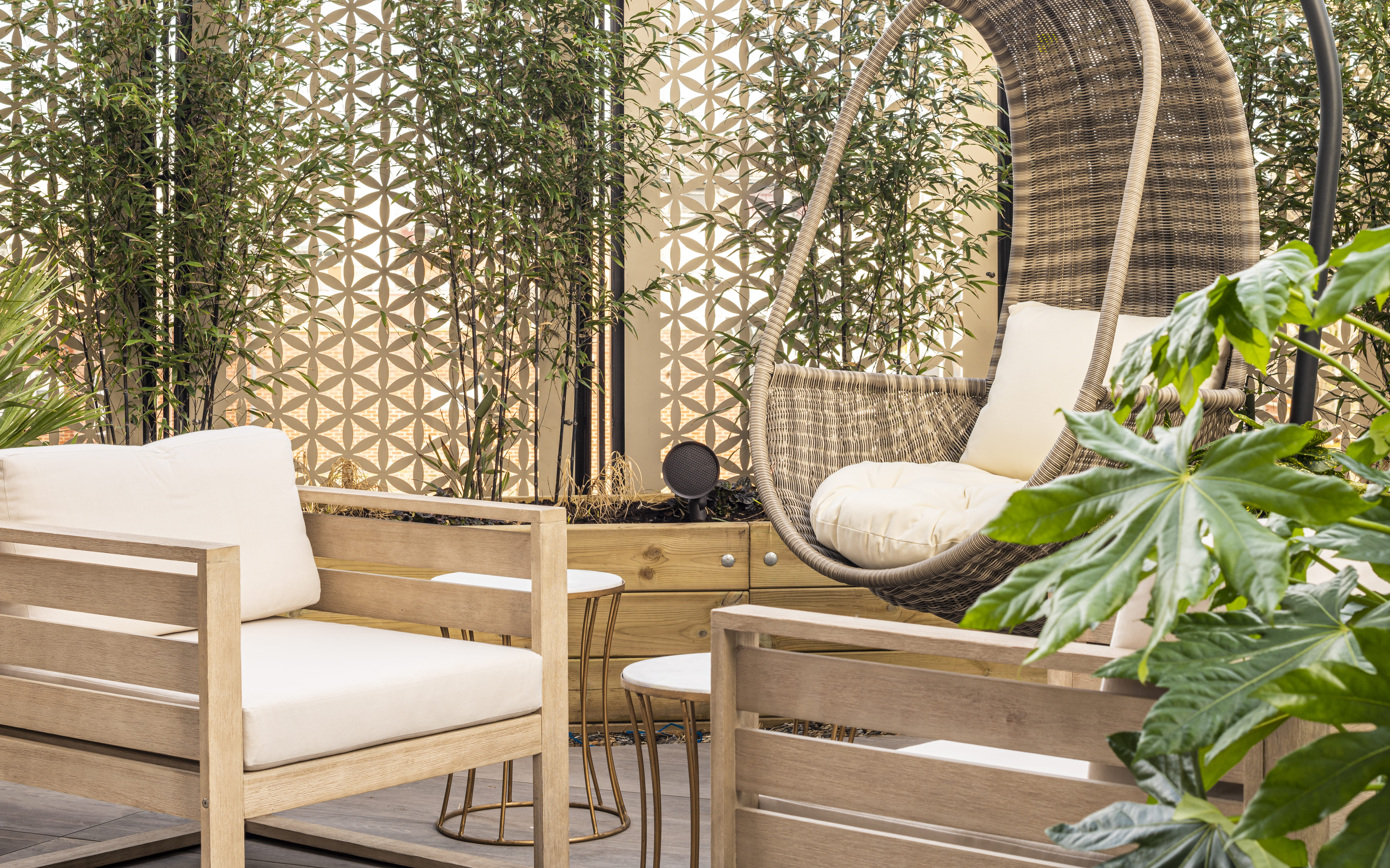 Terrace with London Skyline views 1