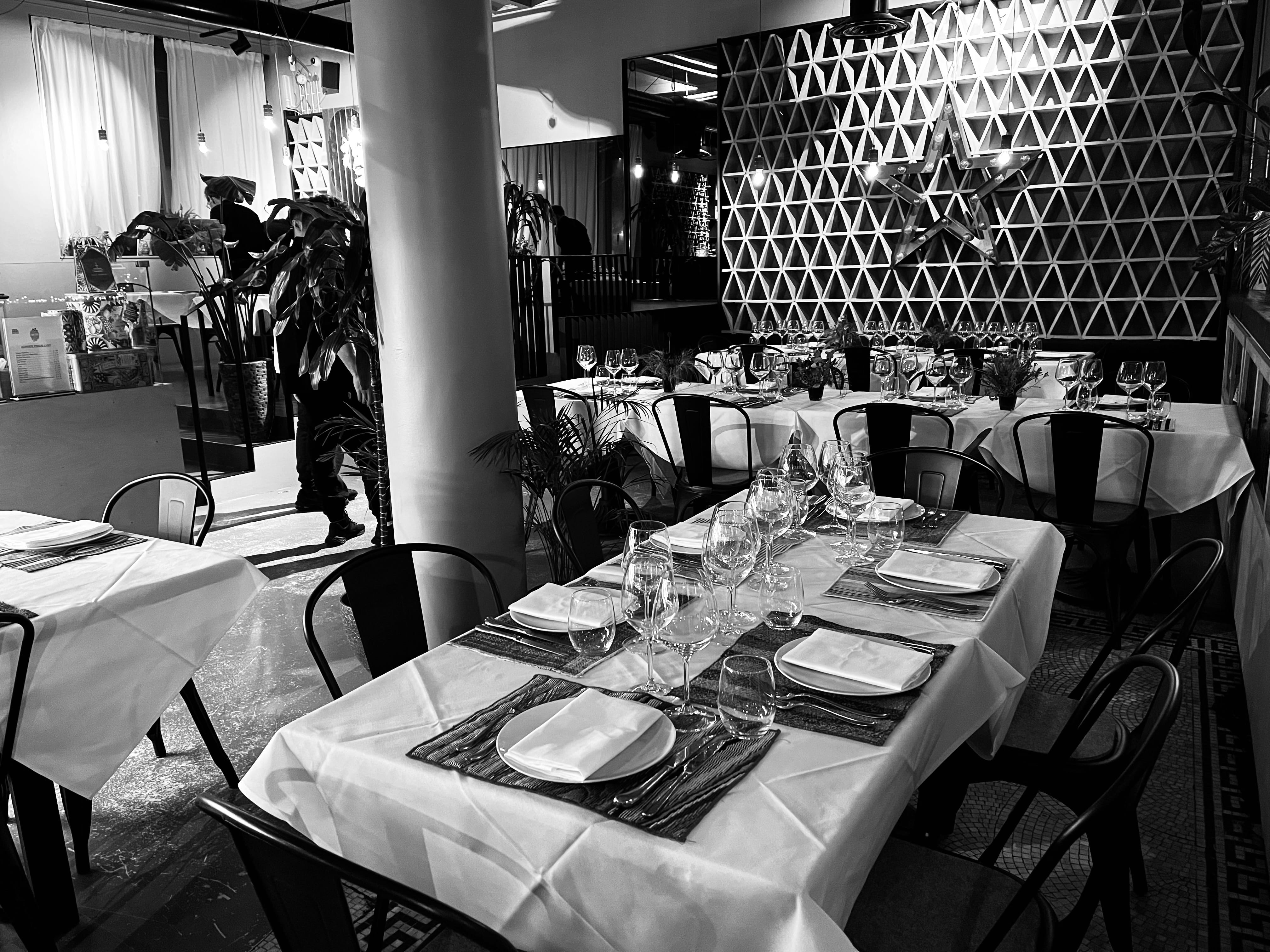 EXCLUSIVE VENUE HIRE - MAIN RESTAURANT