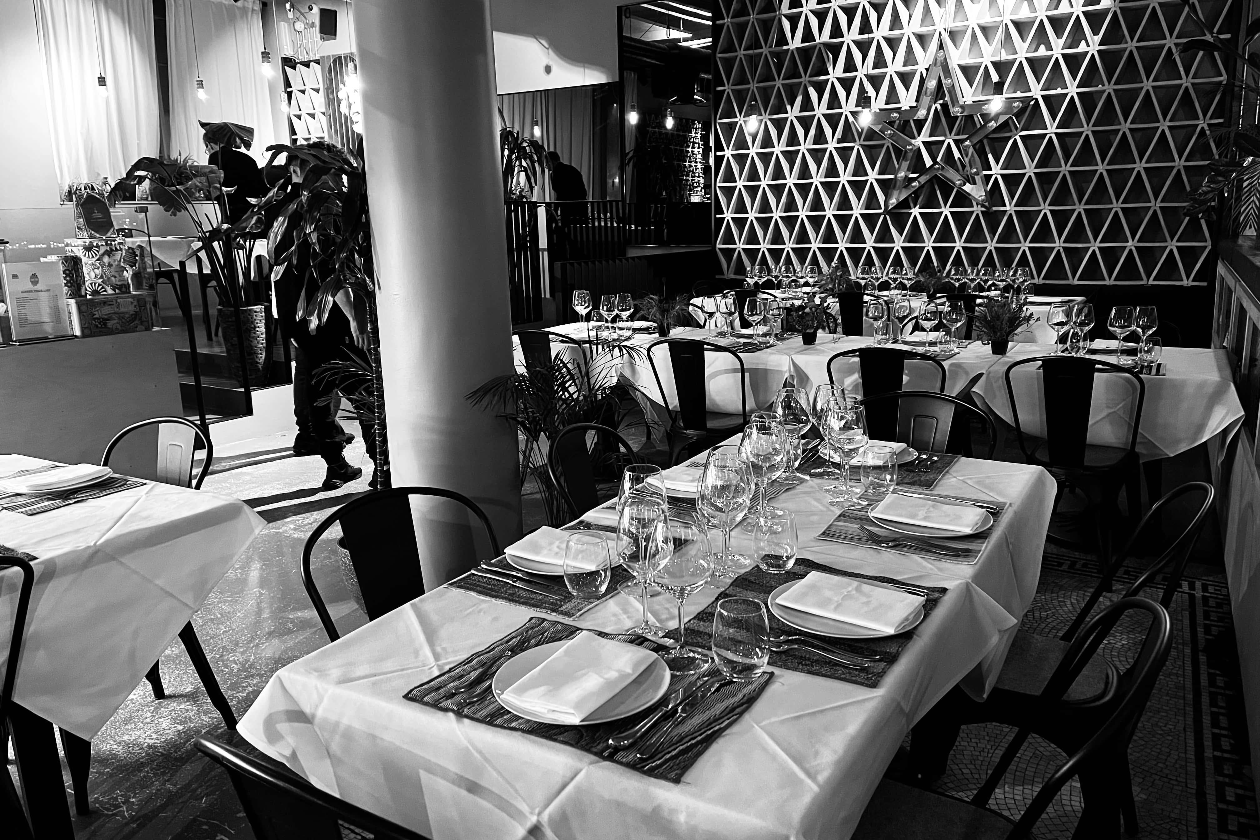 EXCLUSIVE VENUE HIRE - MAIN RESTAURANT 0