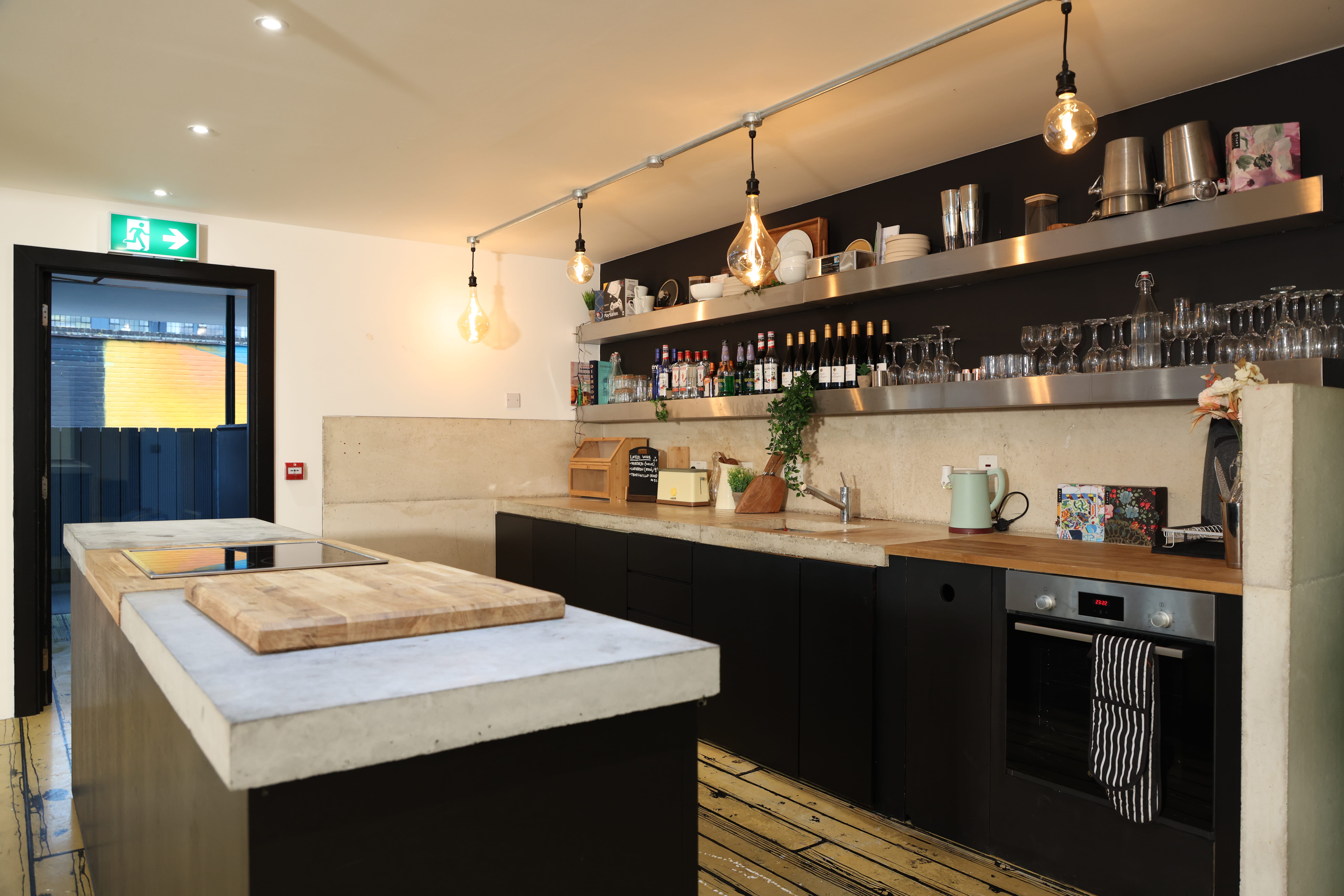 Chance Street Lounge 4