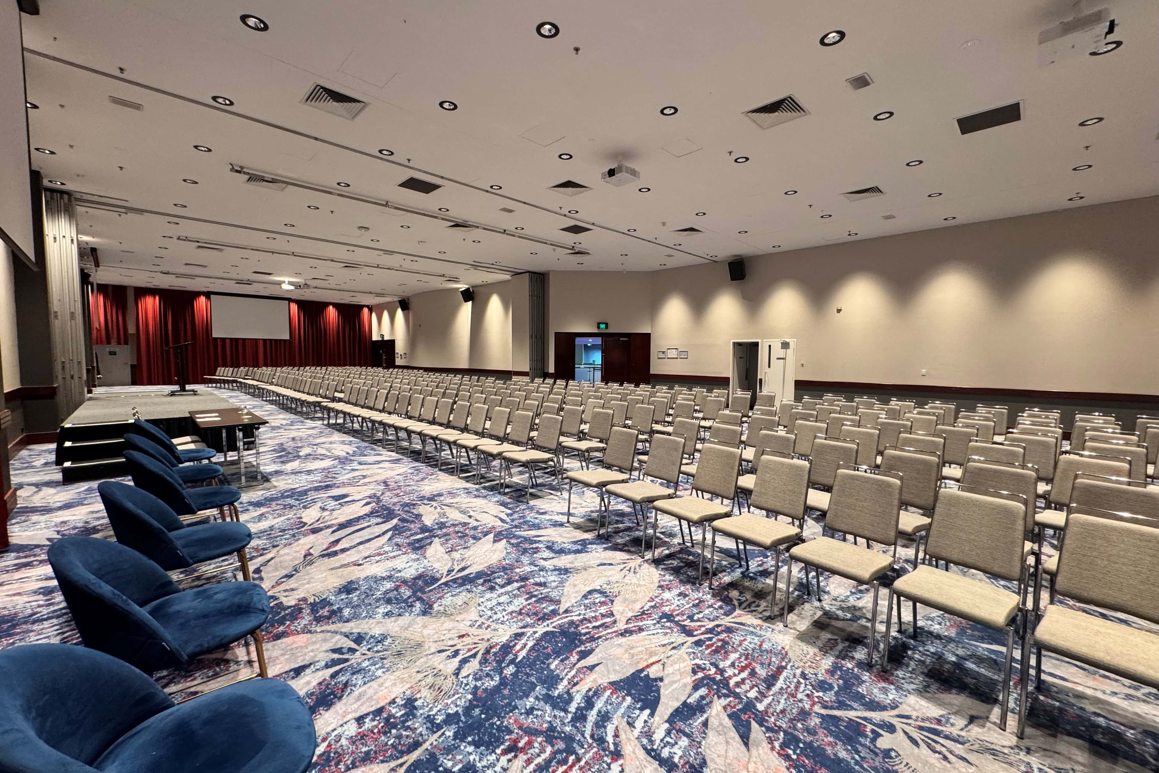 Riverside Ballroom 4