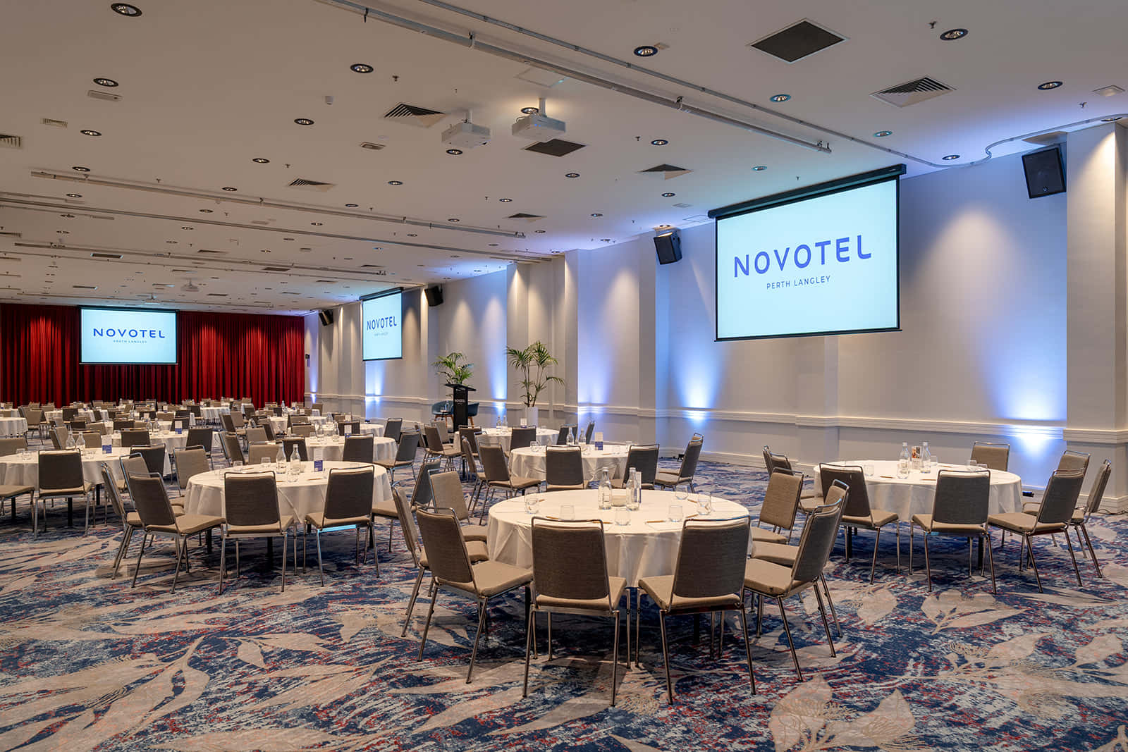 Riverside Ballroom 3