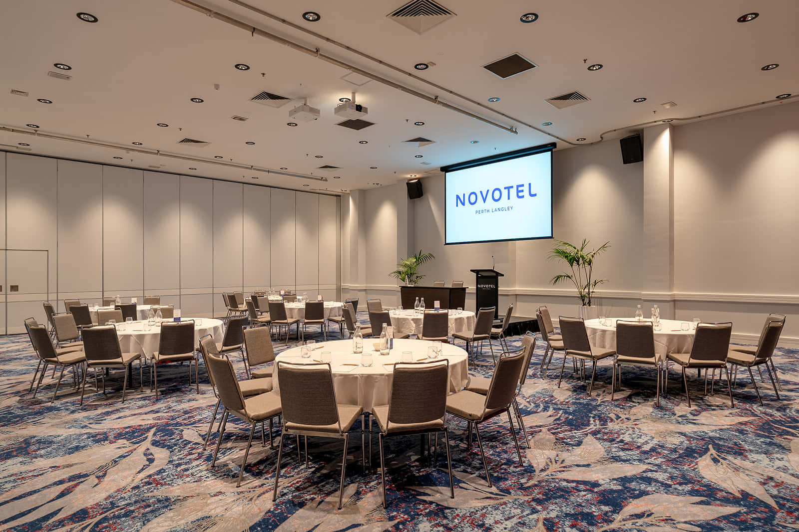 Ballroom North 0