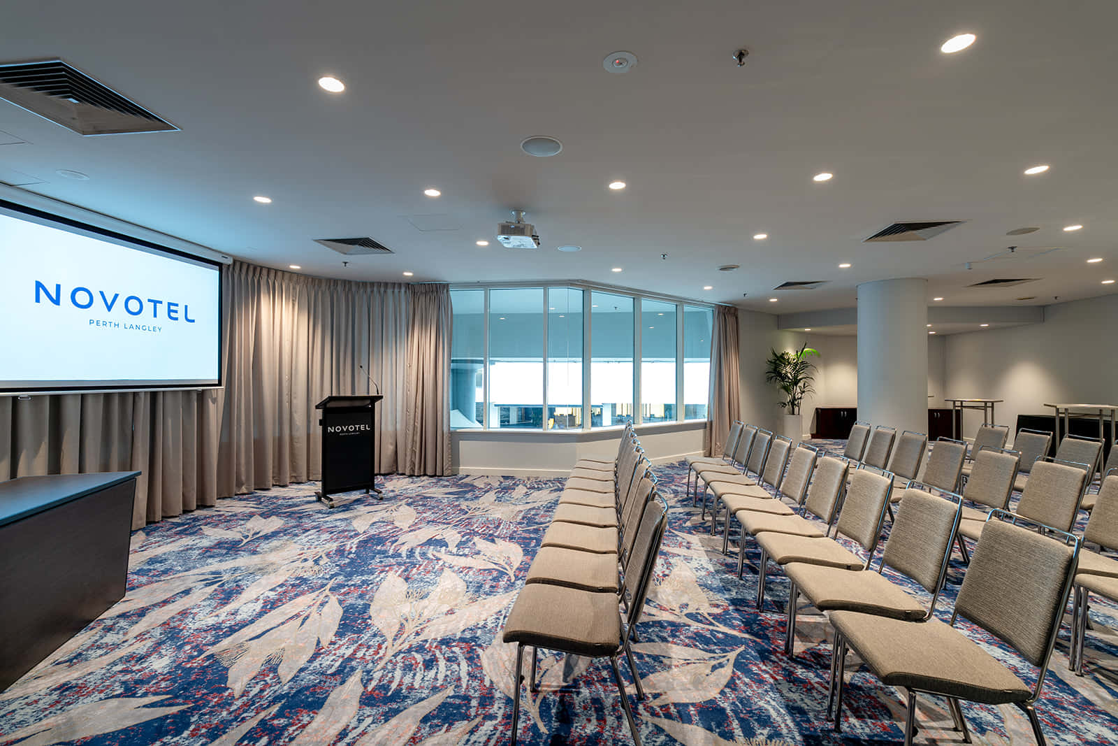 Boardroom 0