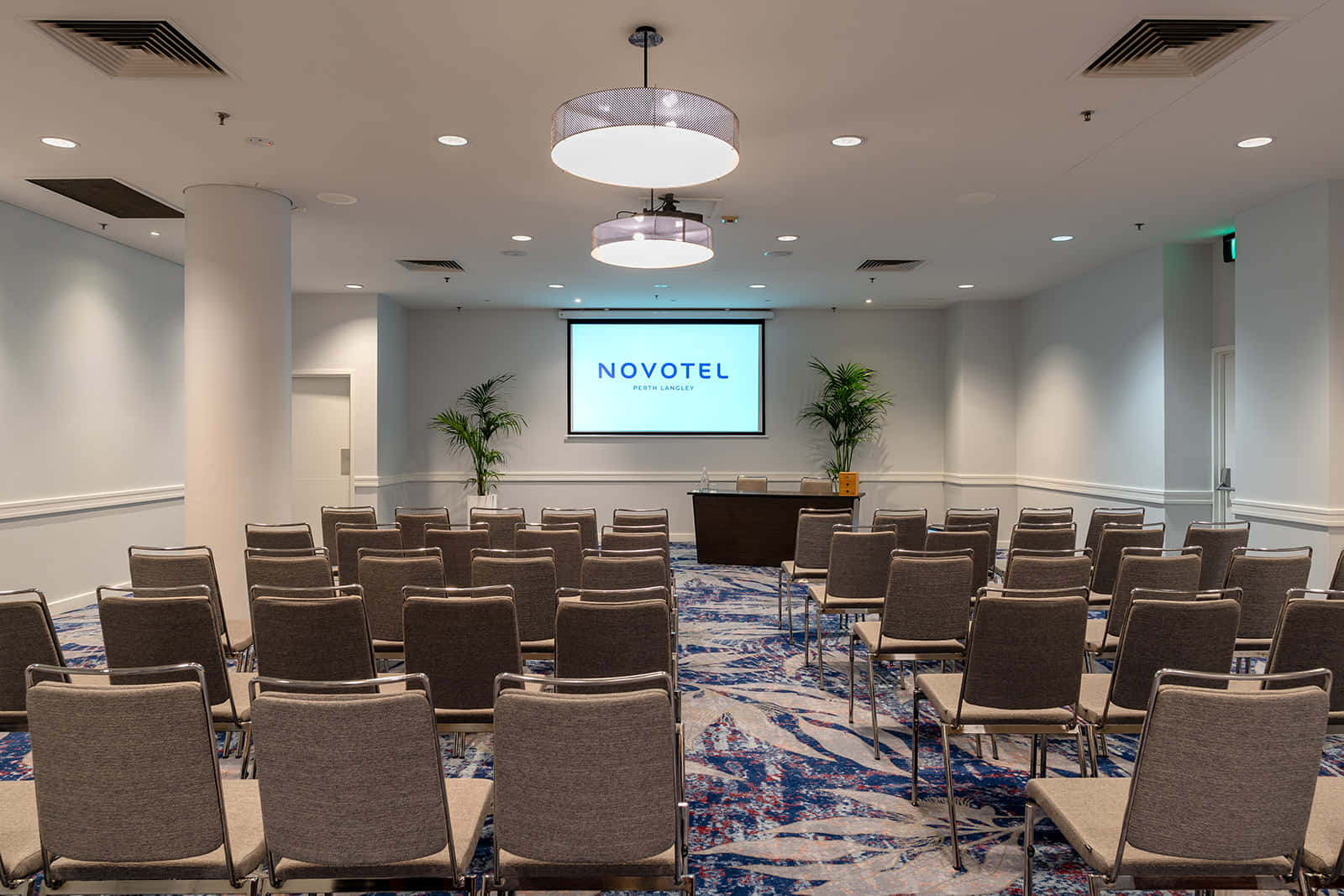 Langley Room 1