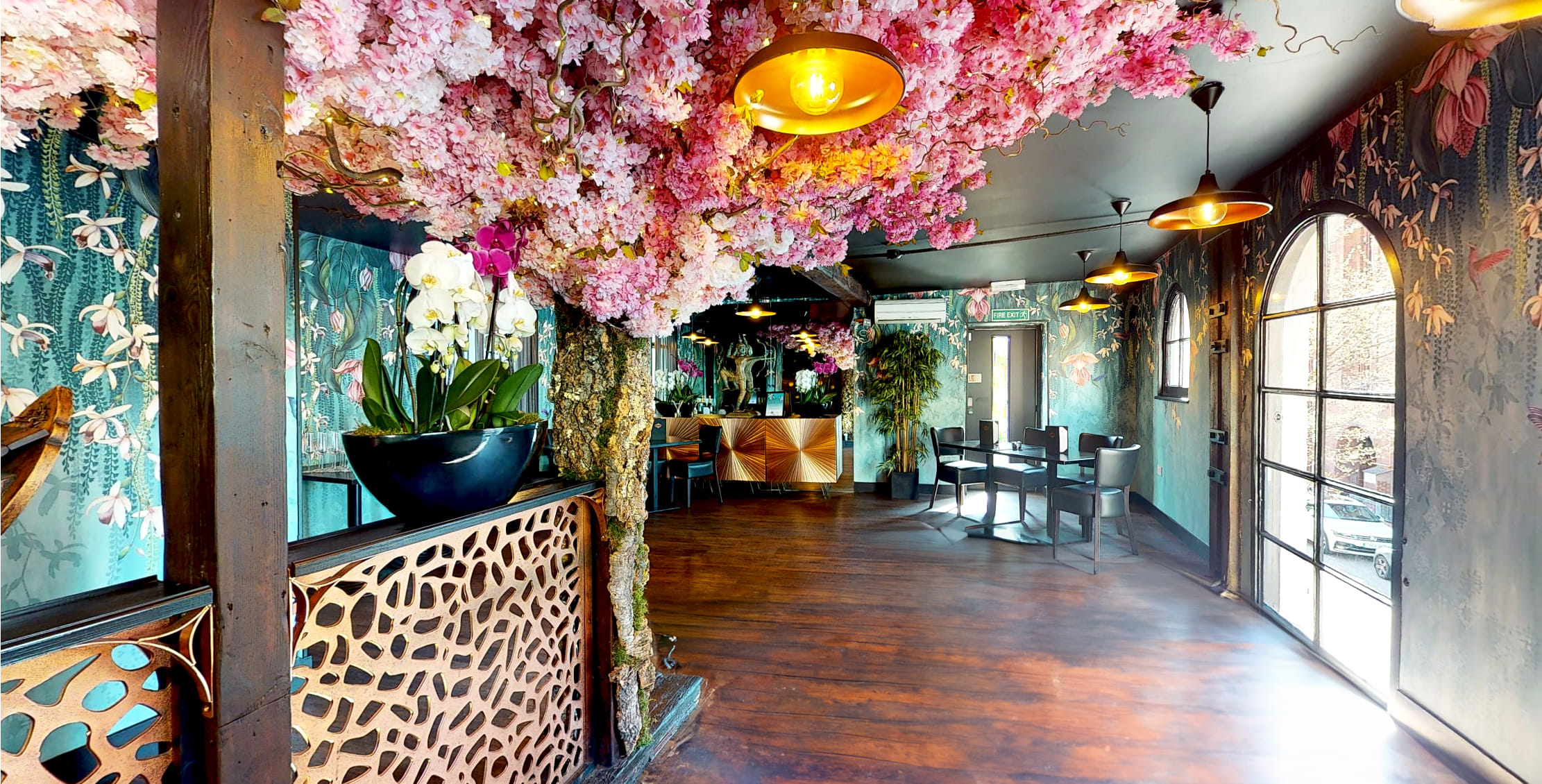 The Blossom Tree Room 6