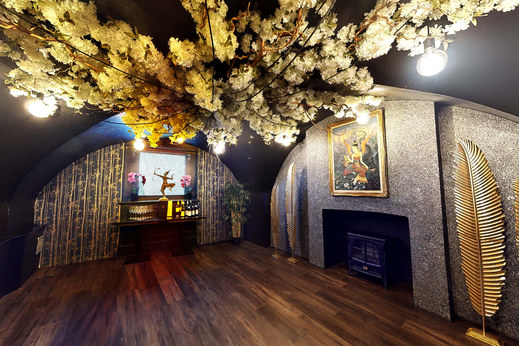 The Copper Blossom Room & Lounge 8