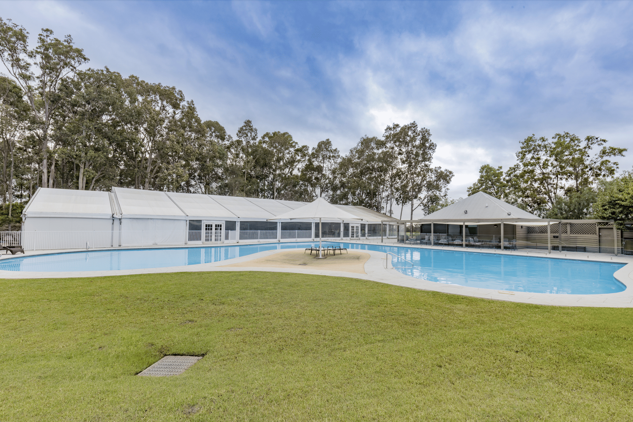 Cypress Lakeside Marquee 2